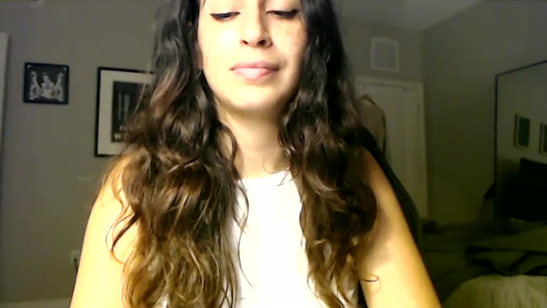 Gallery image thumbnail from FreckledPoni's myfreecams stream on, 10/02/2023, 20:54 image 15 of 20