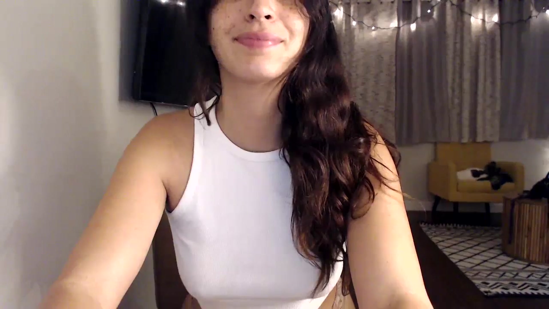 Gallery image thumbnail from FreckledPoni's myfreecams stream on, 10/03/2023, 06:44 image 13 of 20