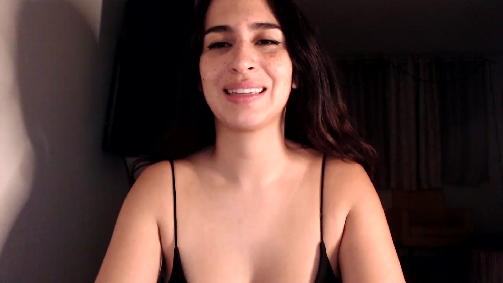 Gallery image thumbnail from FreckledPoni's myfreecams stream on, 10/24/2023, 08:02 image 13 of 20
