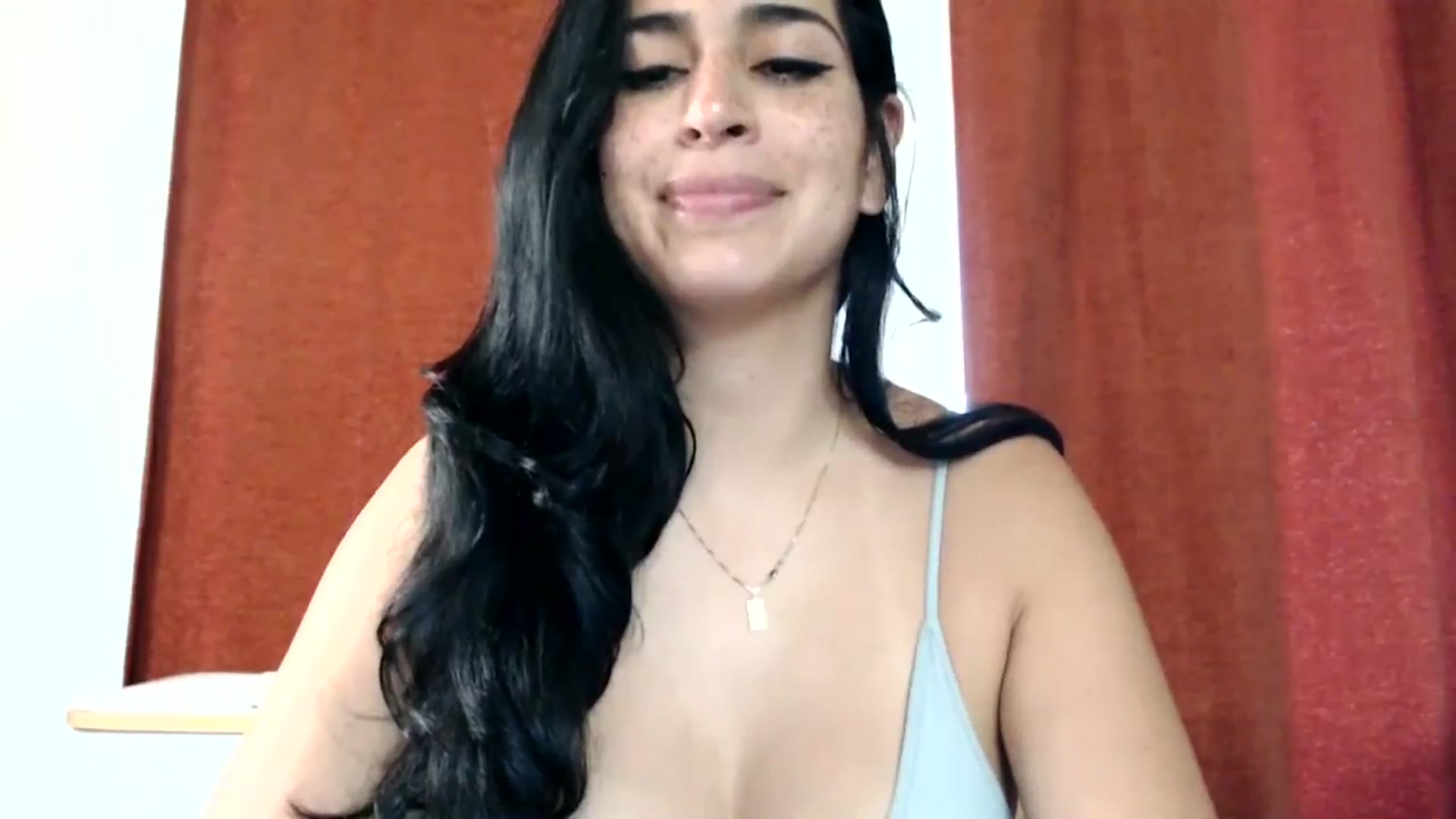 Gallery image thumbnail from FreckledPoni's myfreecams stream on, 10/21/2024, 22:31 image 9 of 20