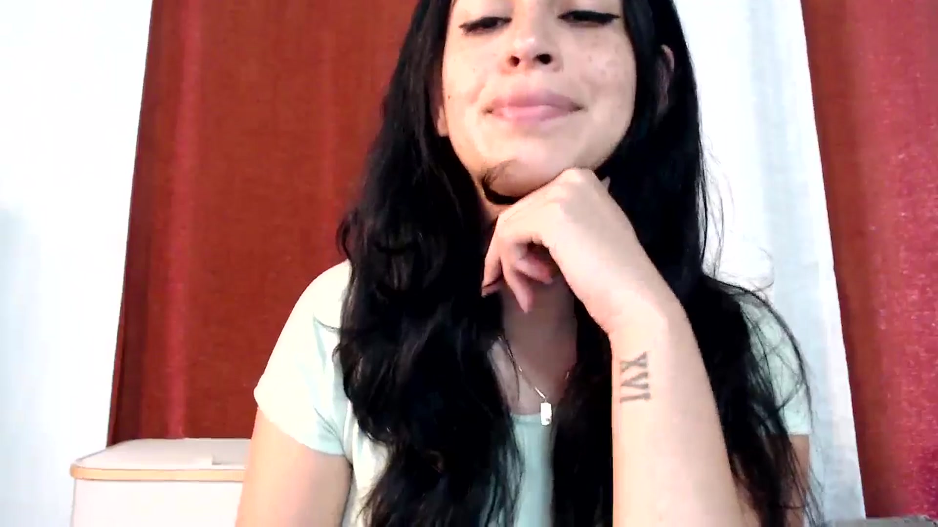Gallery image thumbnail from FreckledPoni's myfreecams stream on, 11/04/2024, 21:25 image 2 of 20