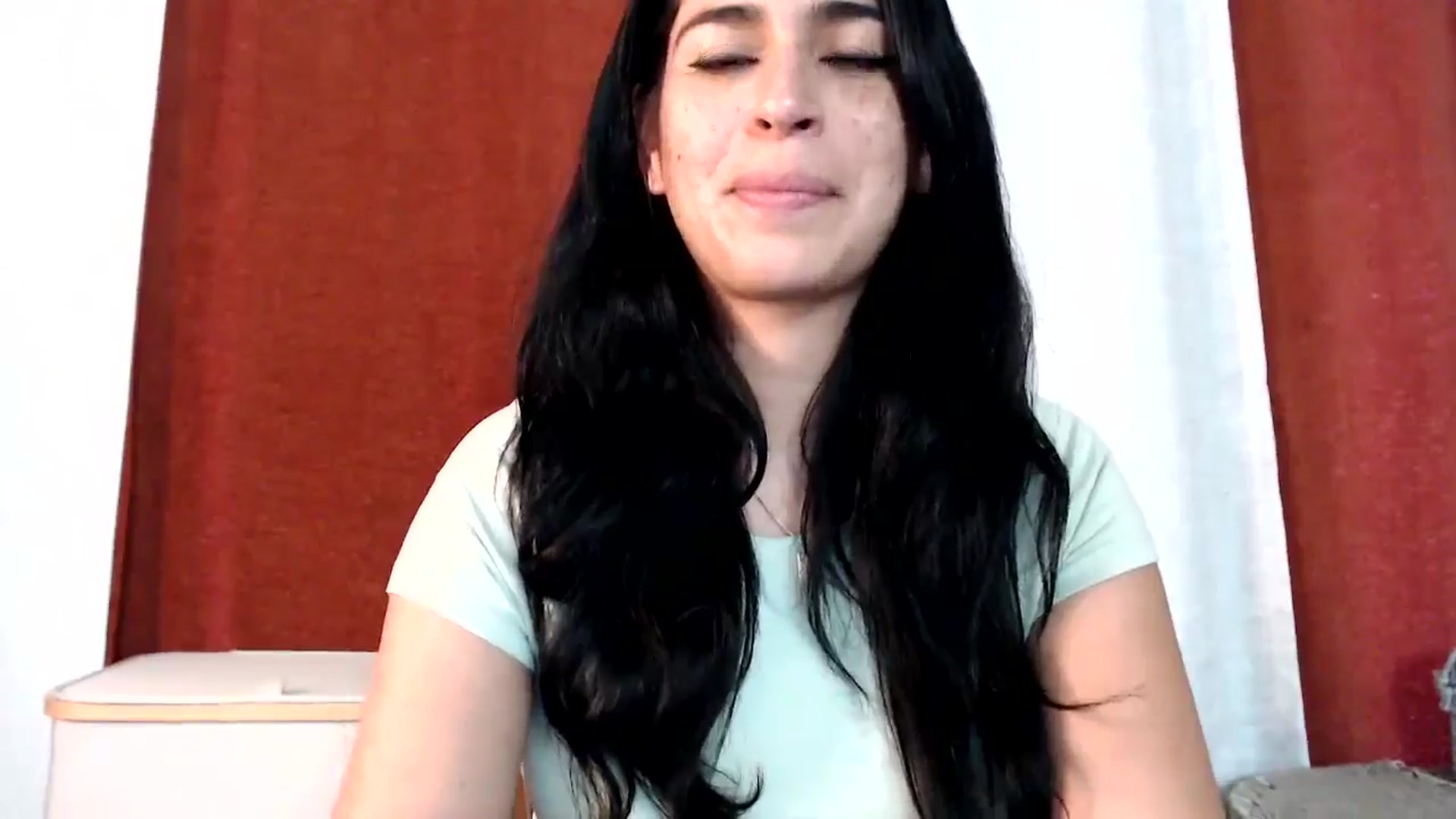 Gallery image thumbnail from FreckledPoni's myfreecams stream on, 11/04/2024, 22:42 image 2 of 20