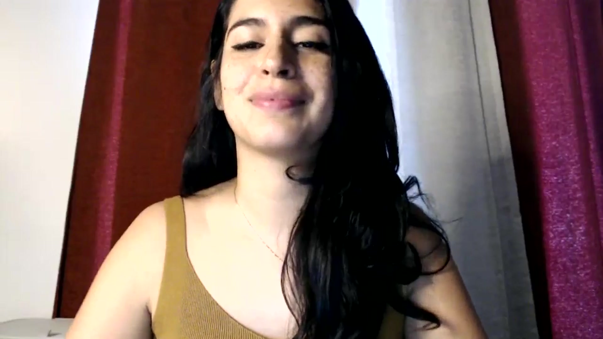 Gallery image thumbnail from FreckledPoni's myfreecams stream on, 11/11/2024, 19:15 image 13 of 20