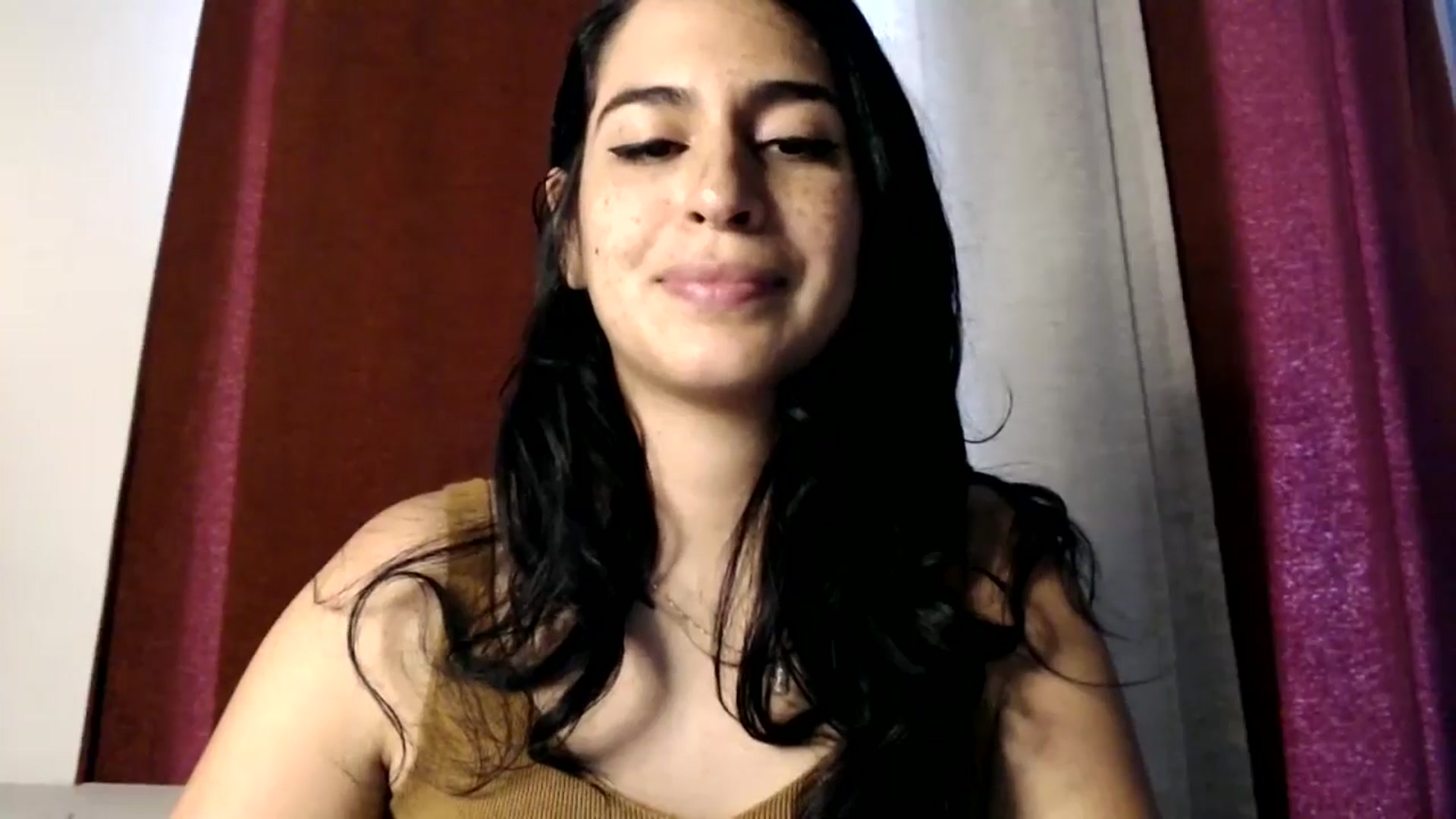 Gallery image thumbnail from FreckledPoni's myfreecams stream on, 11/11/2024, 19:15 image 3 of 20