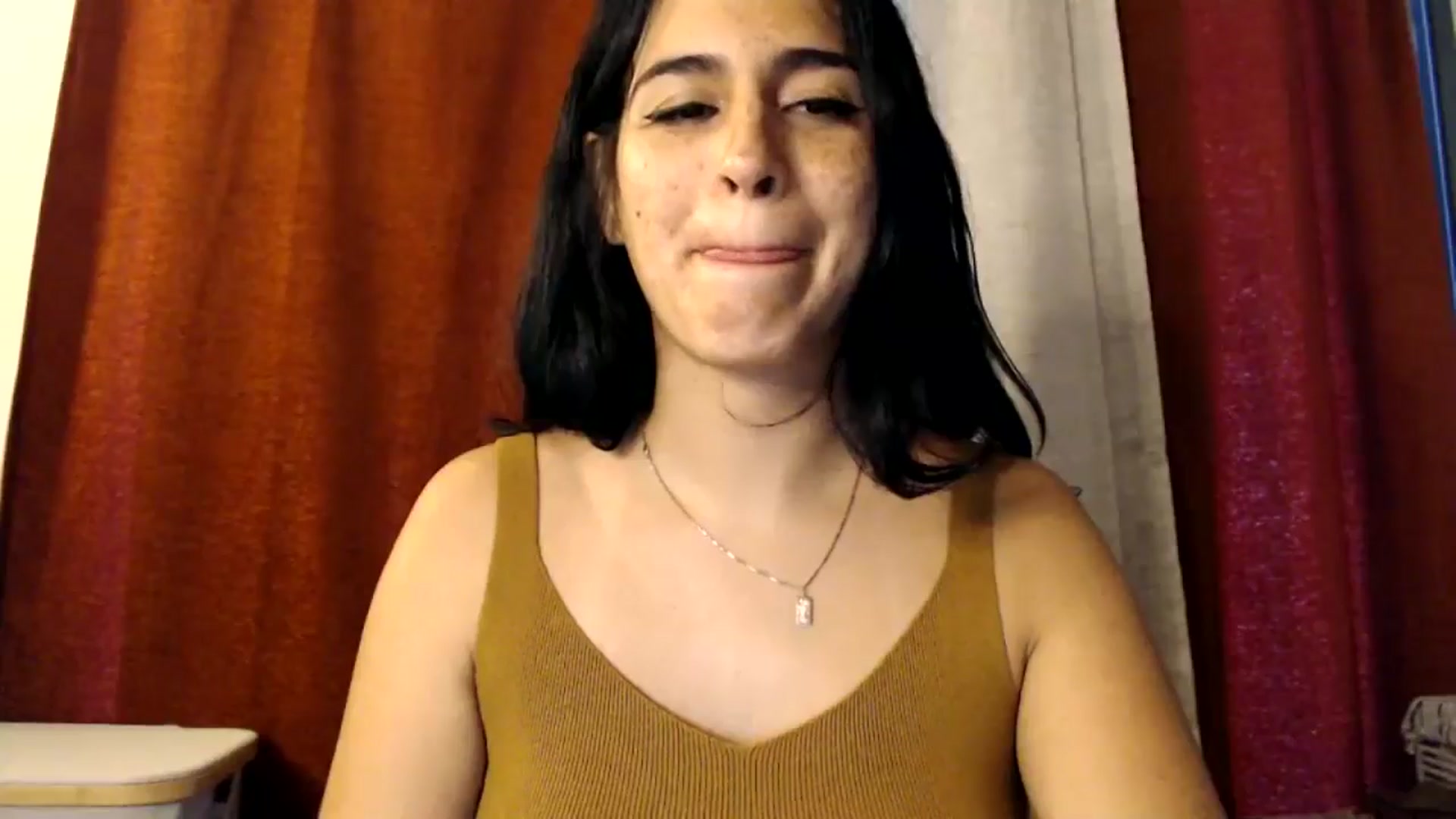 Gallery image thumbnail from FreckledPoni's myfreecams stream on, 11/11/2024, 22:14 image 7 of 20