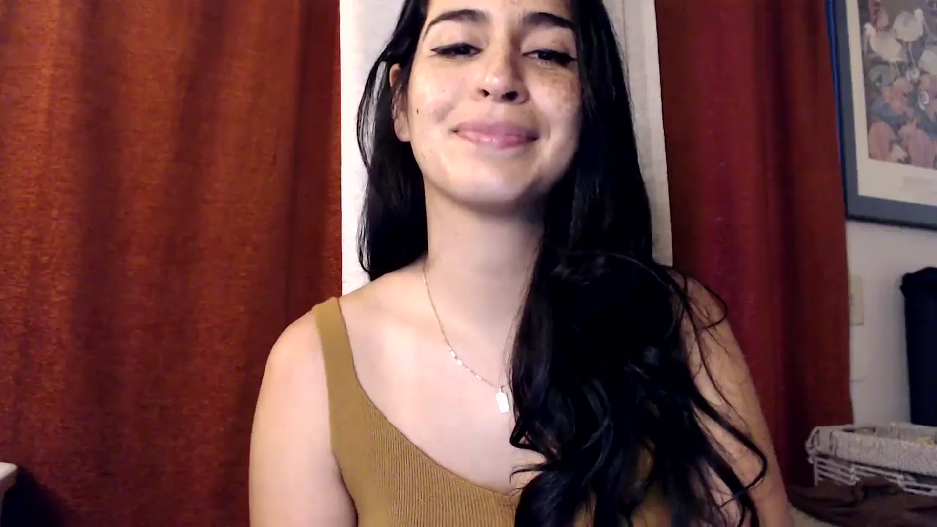 Gallery image thumbnail from FreckledPoni's myfreecams stream on, 11/11/2024, 22:14 image 19 of 20