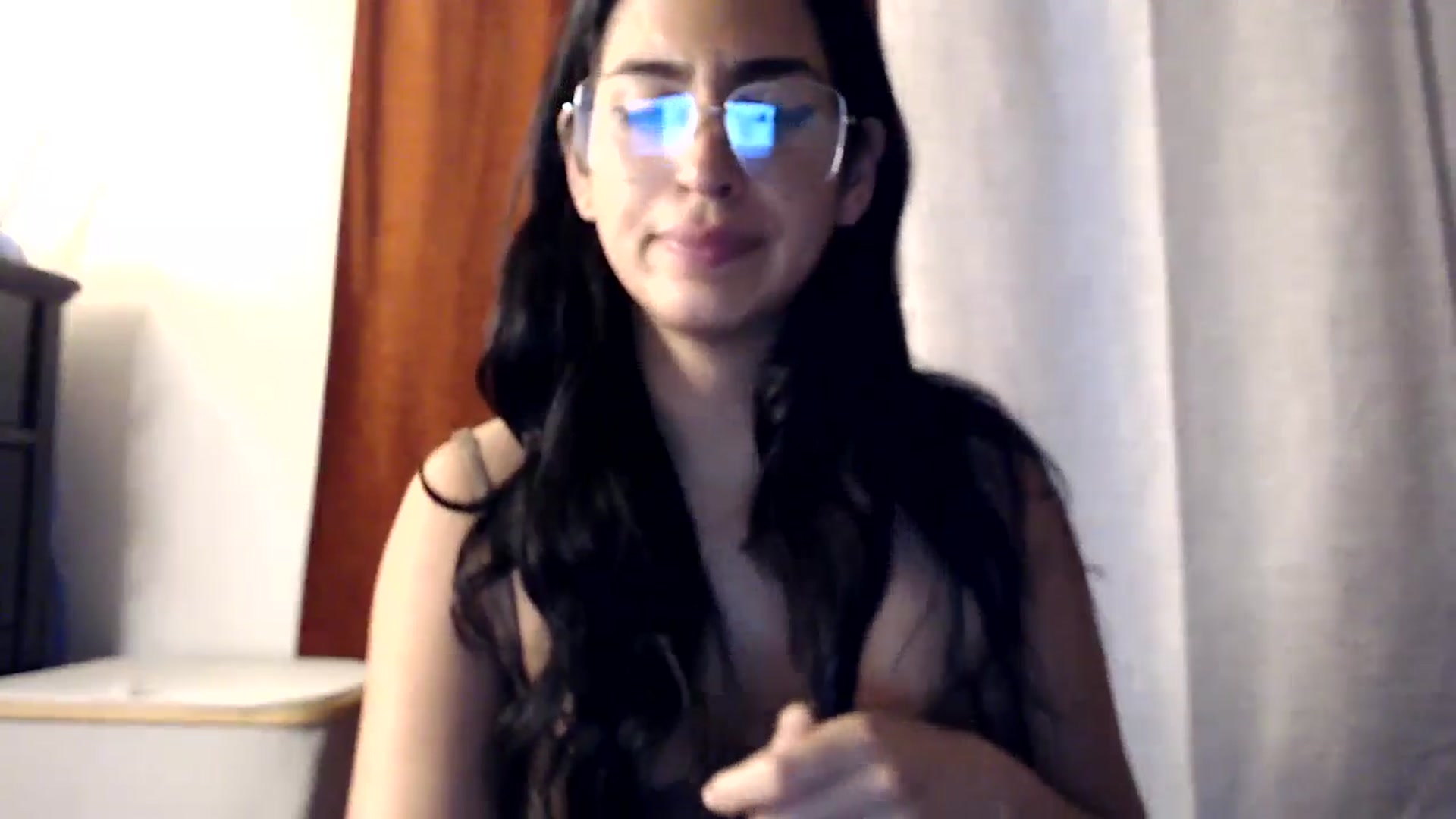 Gallery image thumbnail from FreckledPoni's myfreecams stream on, 11/13/2024, 22:26 image 14 of 20
