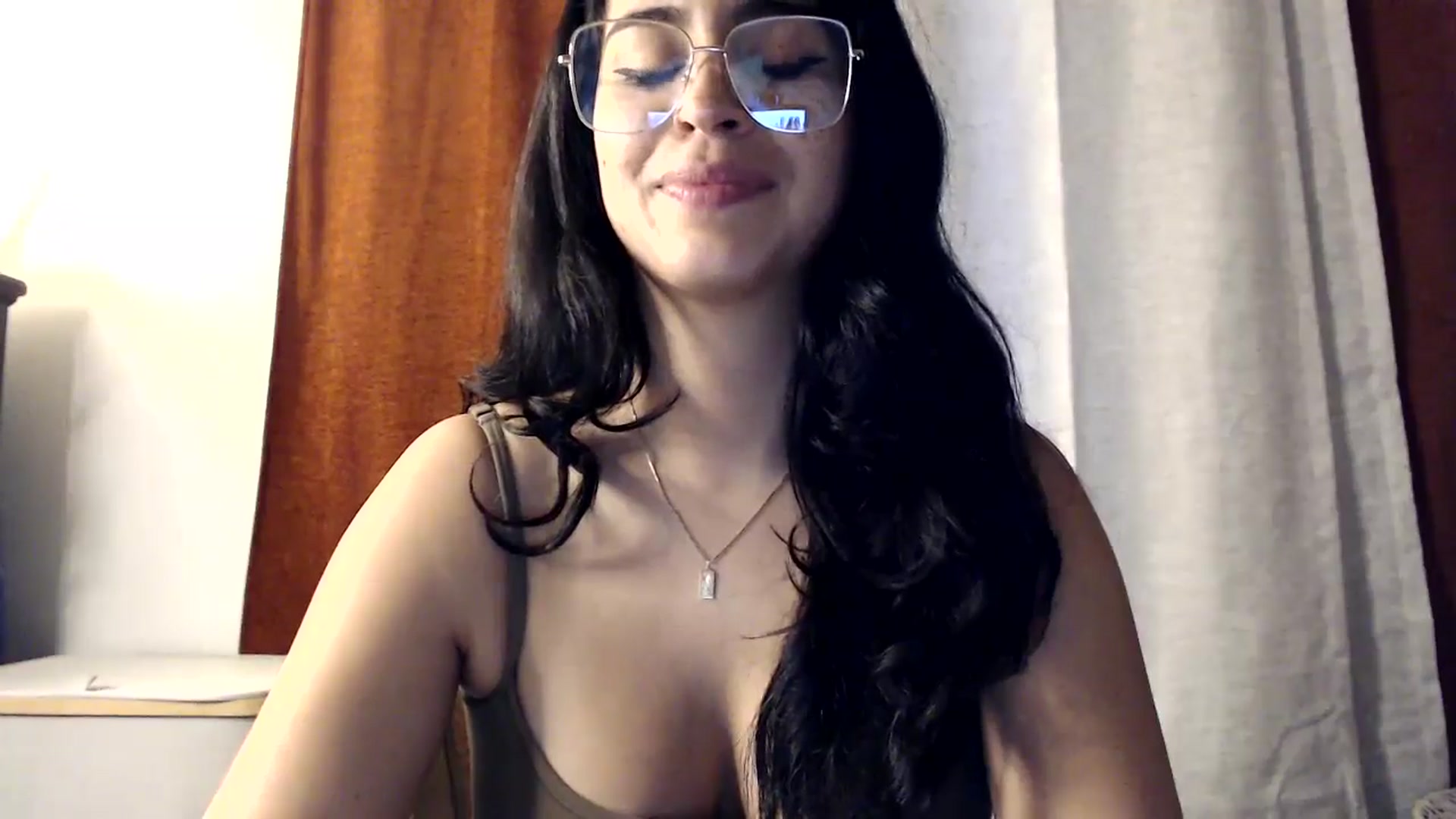 Gallery image thumbnail from FreckledPoni's myfreecams stream on, 11/13/2024, 22:26 image 7 of 20