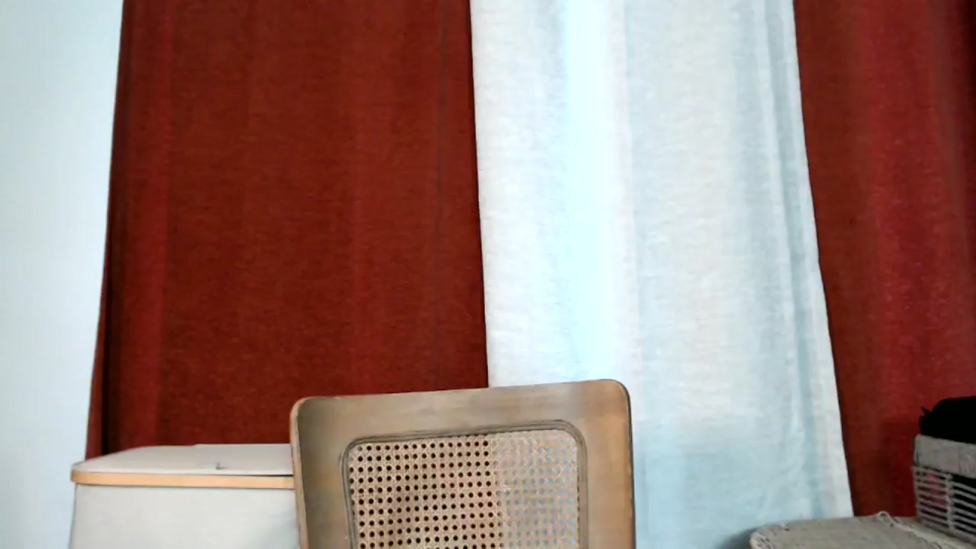 Gallery image thumbnail from FreckledPoni's myfreecams stream on, 11/27/2024, 22:25 image 8 of 20