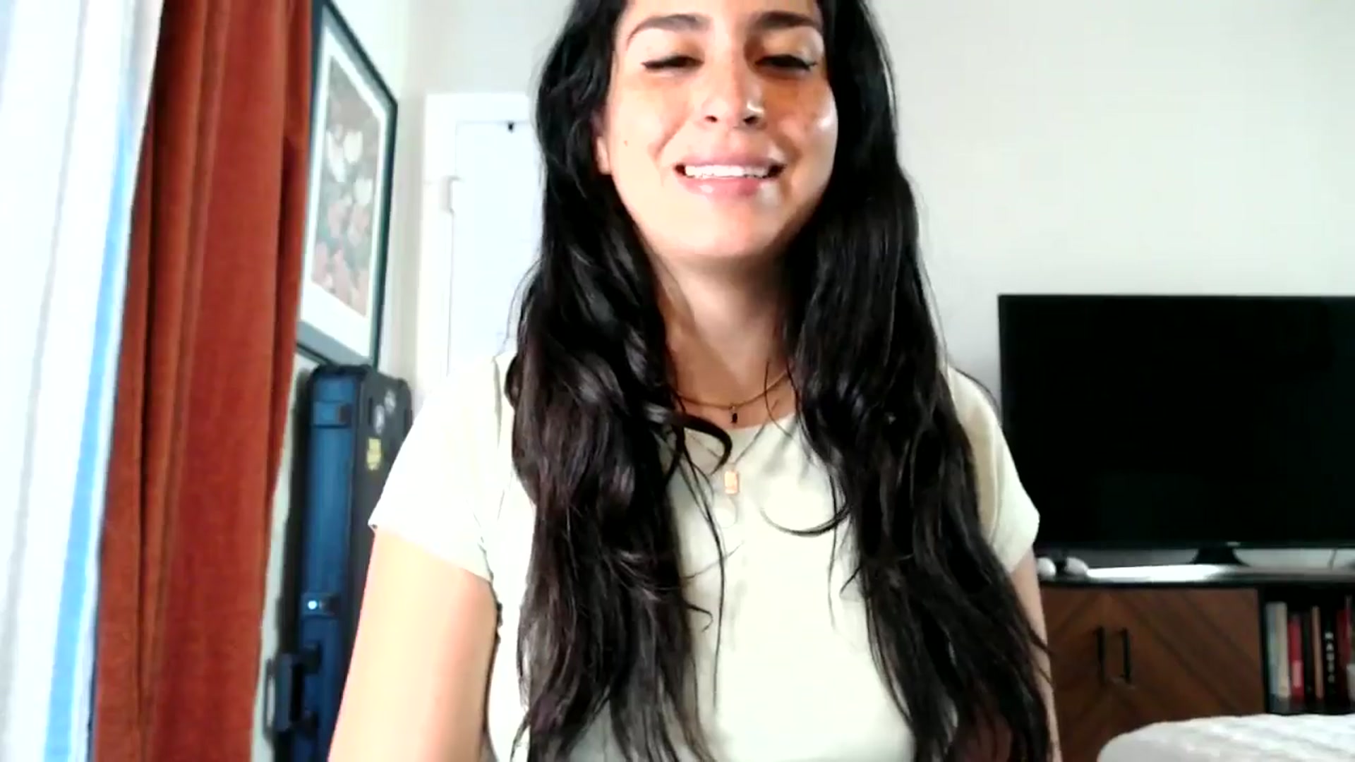 Gallery image thumbnail from FreckledPoni's myfreecams stream on, 06/20/2025, 20:33 image 15 of 20