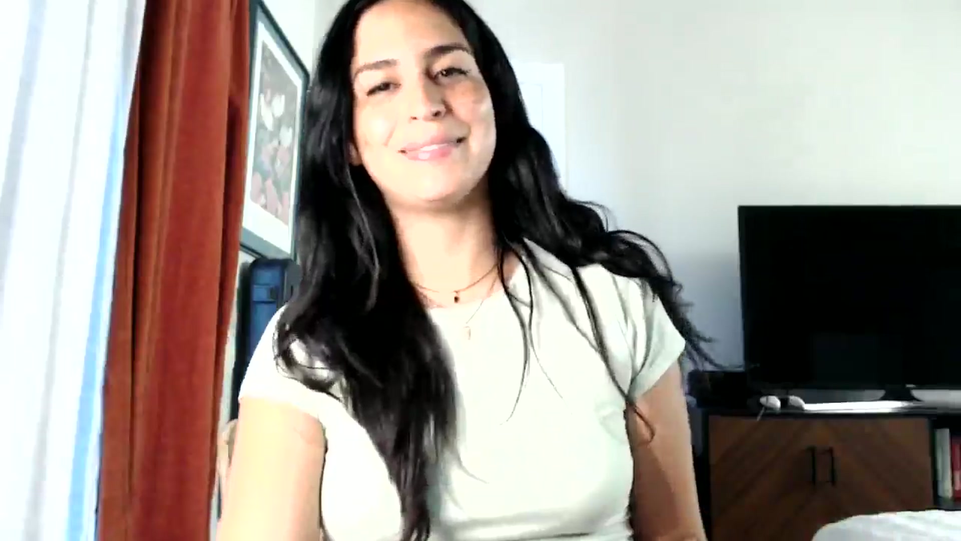 Gallery image thumbnail from FreckledPoni's myfreecams stream on, 06/20/2025, 20:33 image 13 of 20