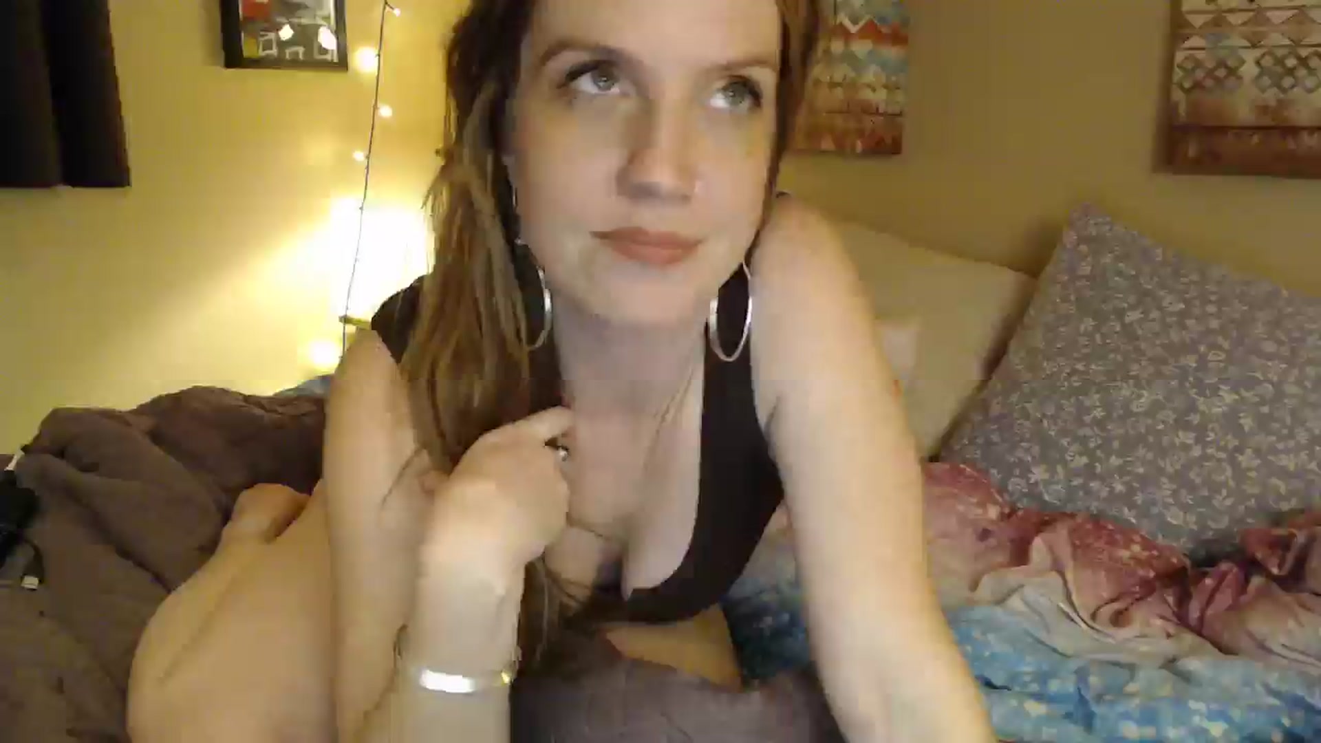 Gallery image thumbnail from Freckles___'s myfreecams stream on, 01/26/2025, 08:08 image 5 of 20