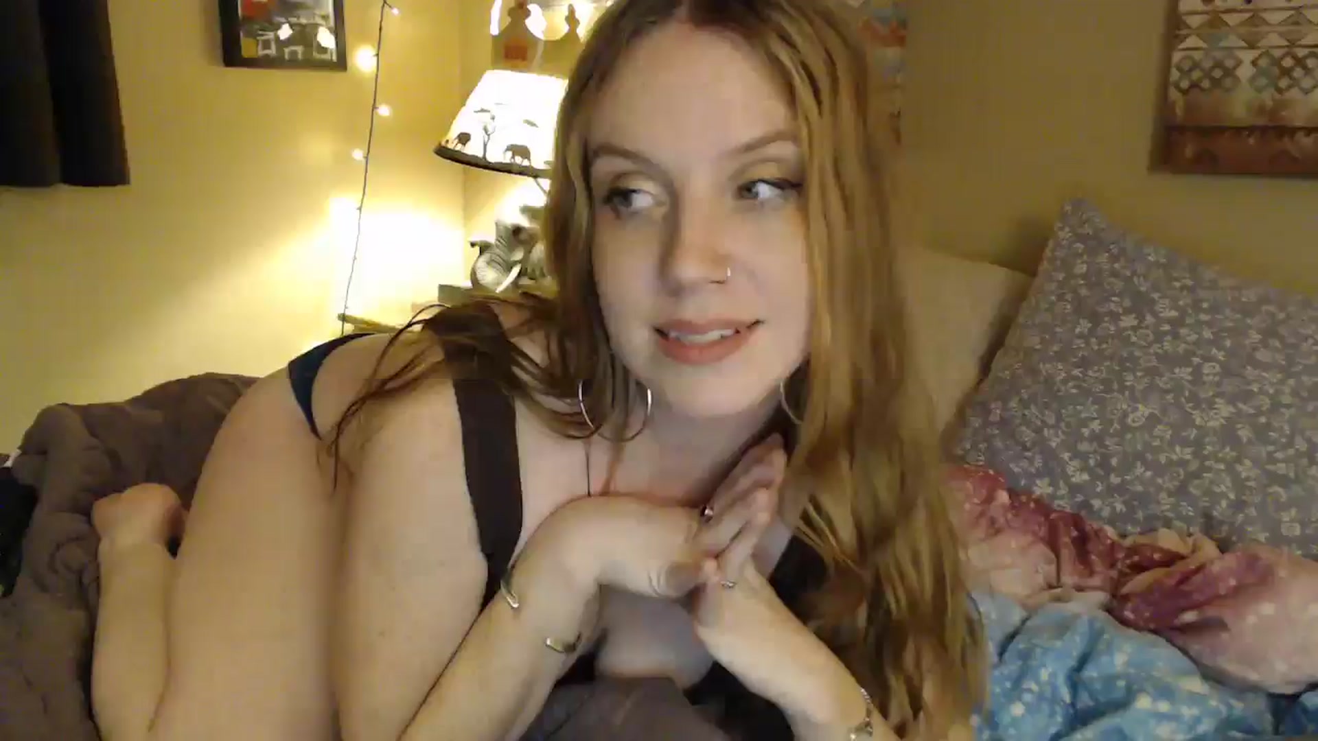 Gallery image thumbnail from Freckles___'s myfreecams stream on, 01/26/2025, 08:08 image 9 of 20