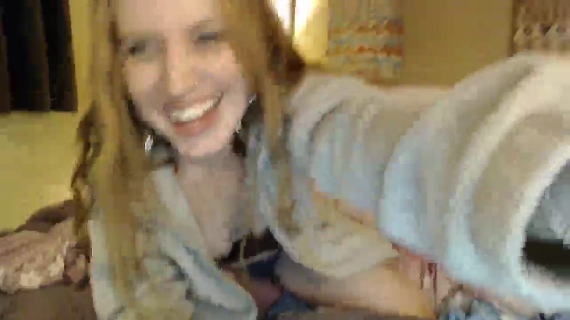 Gallery image thumbnail from Freckles___'s myfreecams stream on, 01/26/2025, 08:56 image 11 of 20