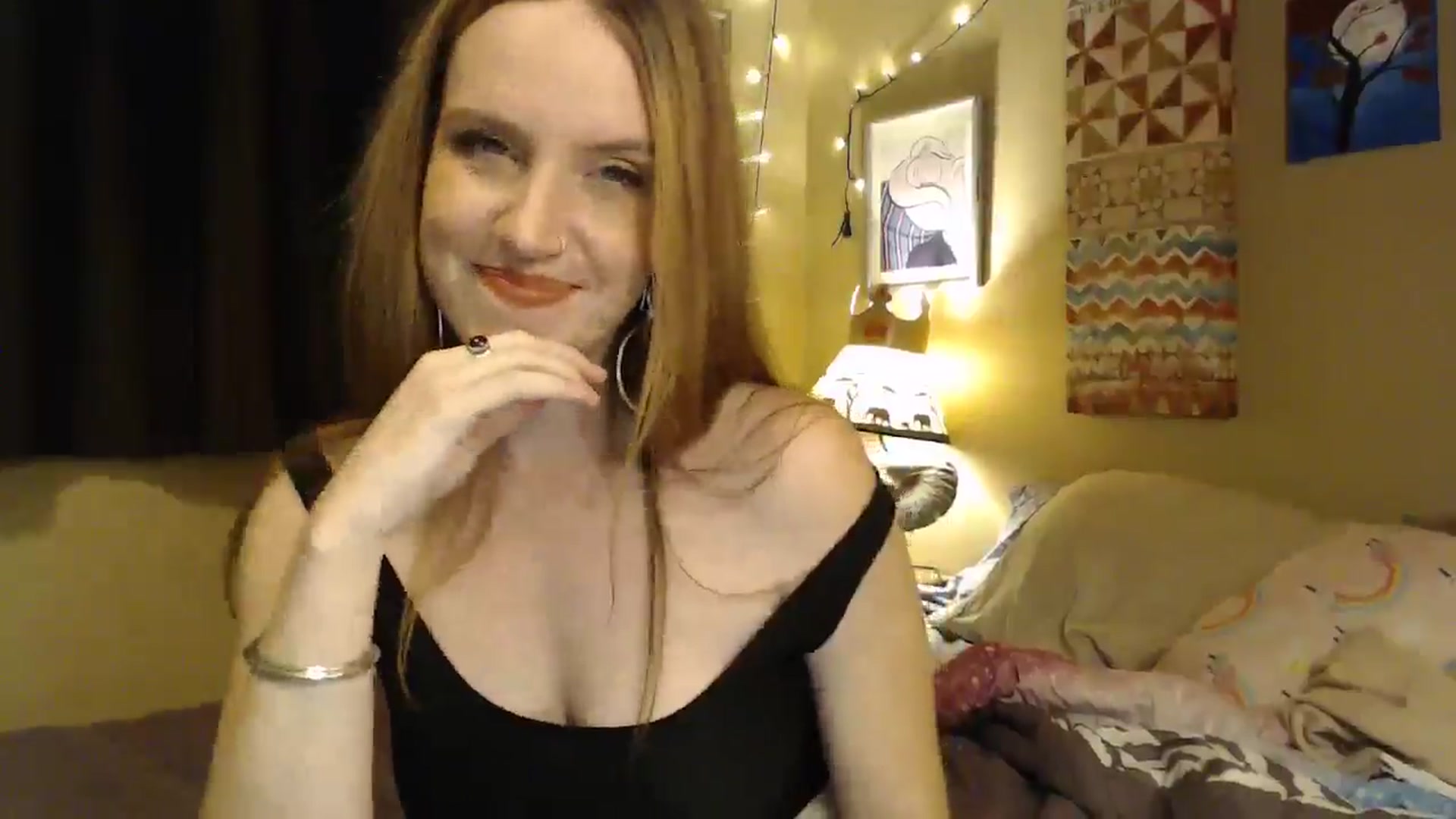 Gallery image thumbnail from Freckles___'s myfreecams stream on, 01/27/2025, 07:15 image 13 of 20