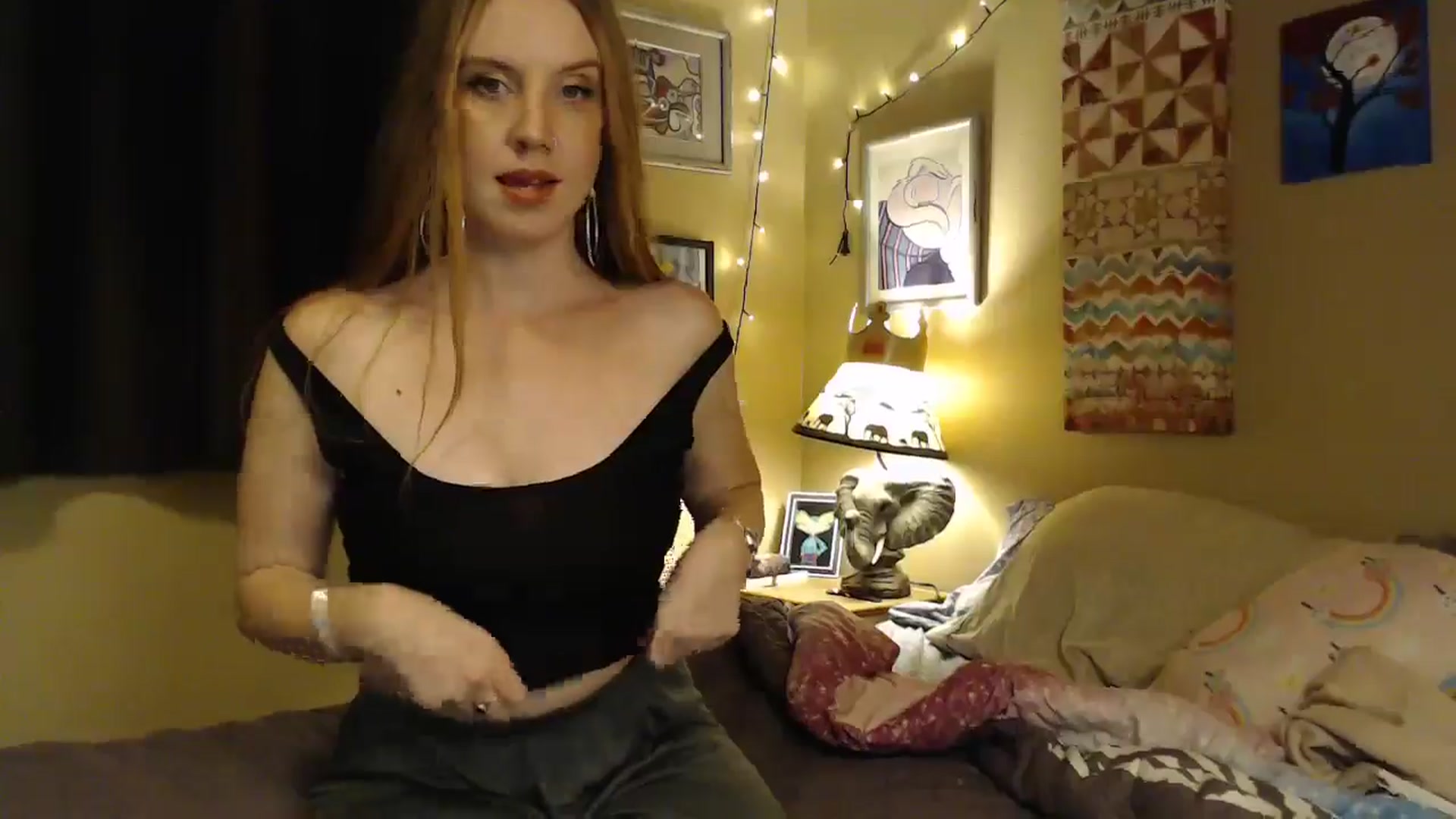 Gallery image thumbnail from Freckles___'s myfreecams stream on, 01/27/2025, 07:15 image 15 of 20
