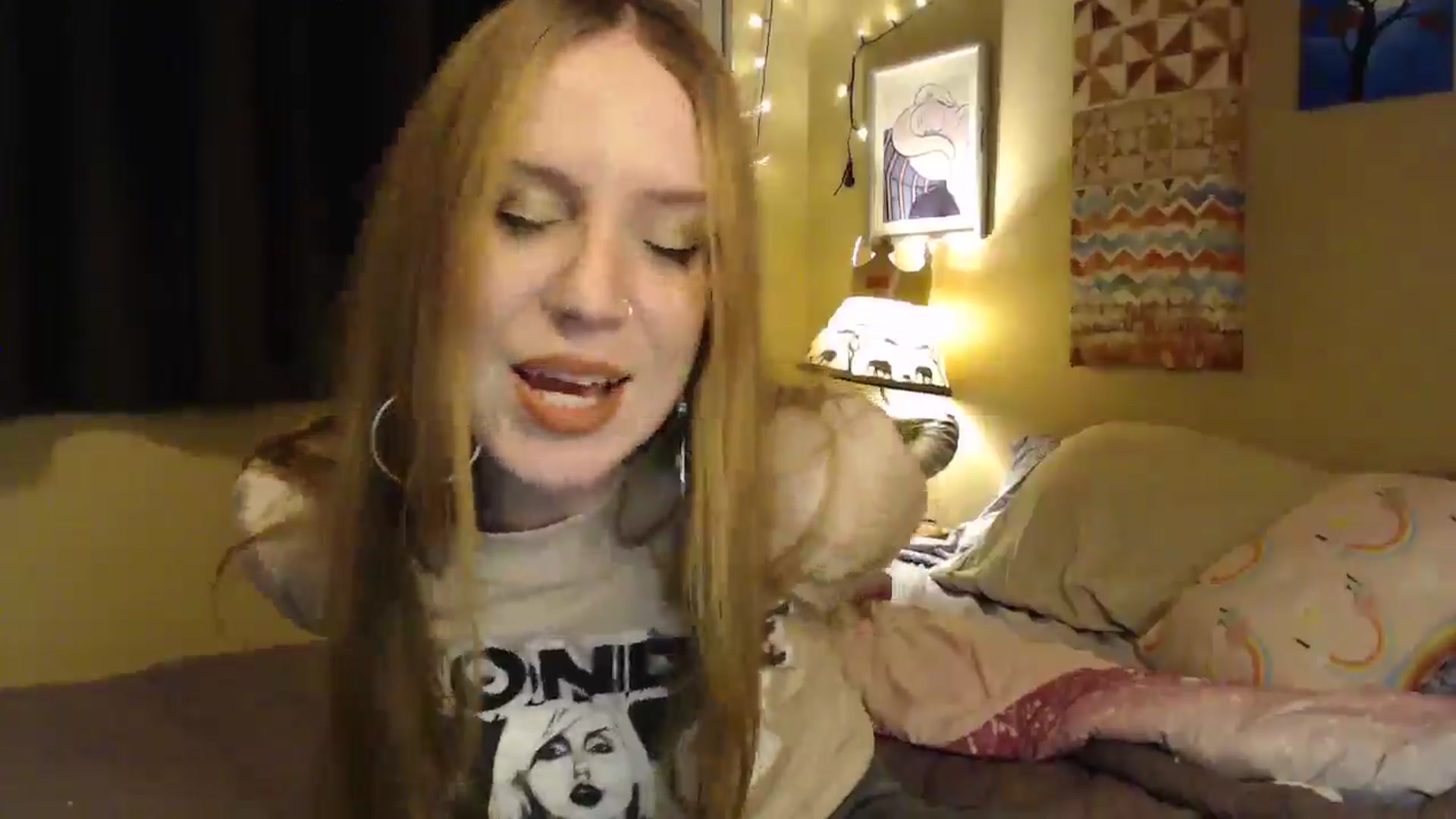 Gallery image thumbnail from Freckles___'s myfreecams stream on, 01/27/2025, 07:15 image 3 of 20
