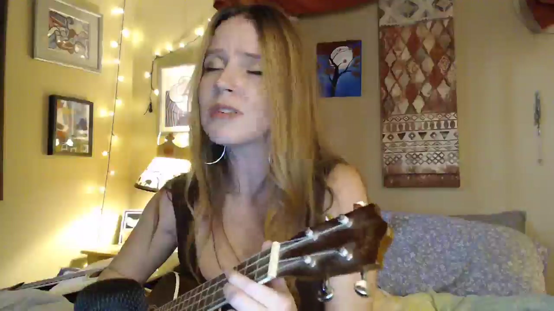 Gallery image thumbnail from Freckles___'s myfreecams stream on, 02/06/2025, 21:34 image 13 of 20
