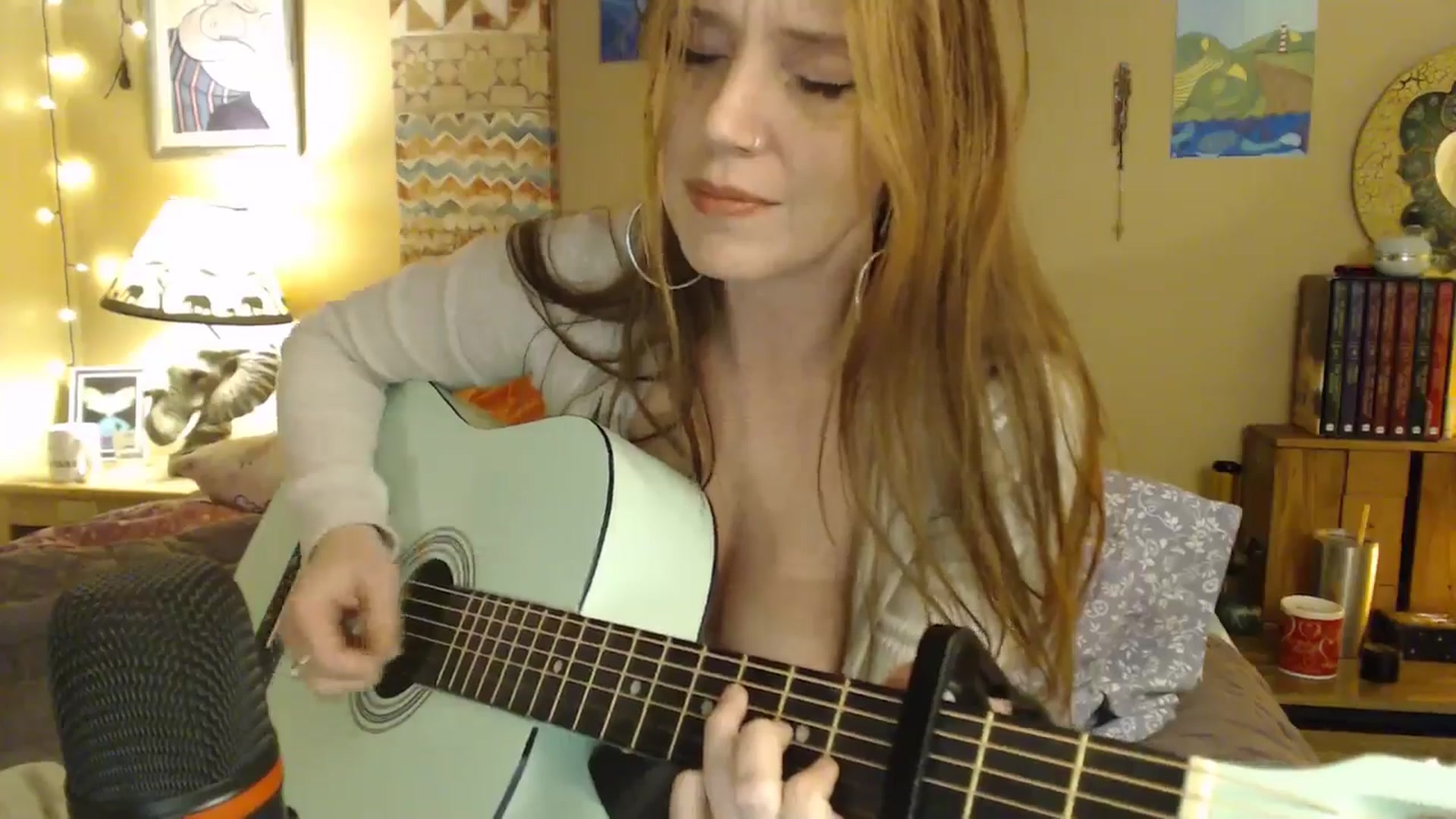 Gallery image thumbnail from Freckles___'s myfreecams stream on, 02/22/2025, 08:28 image 15 of 20
