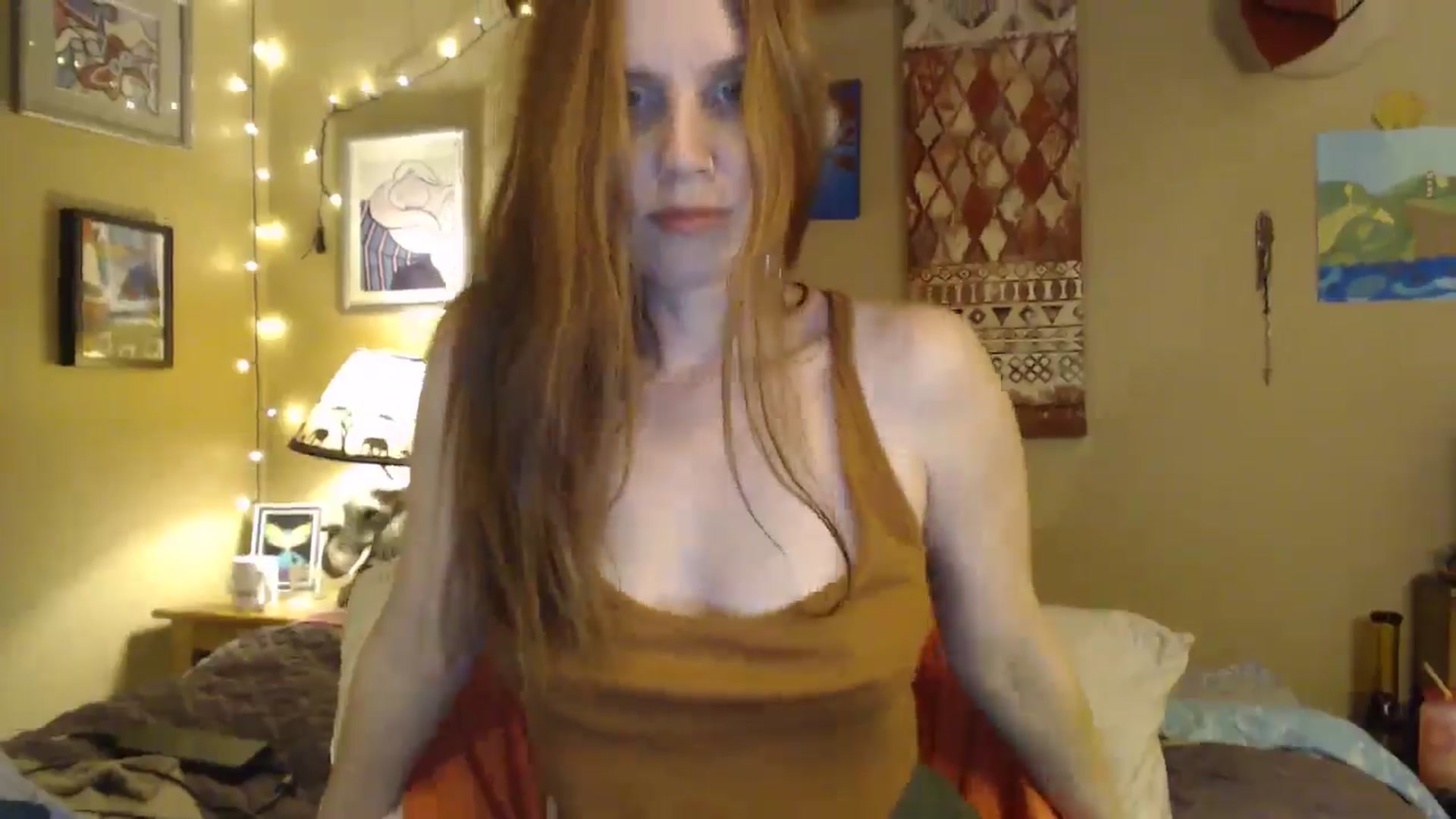 Gallery image thumbnail from Freckles___'s myfreecams stream on, 02/25/2025, 24:02 image 18 of 20