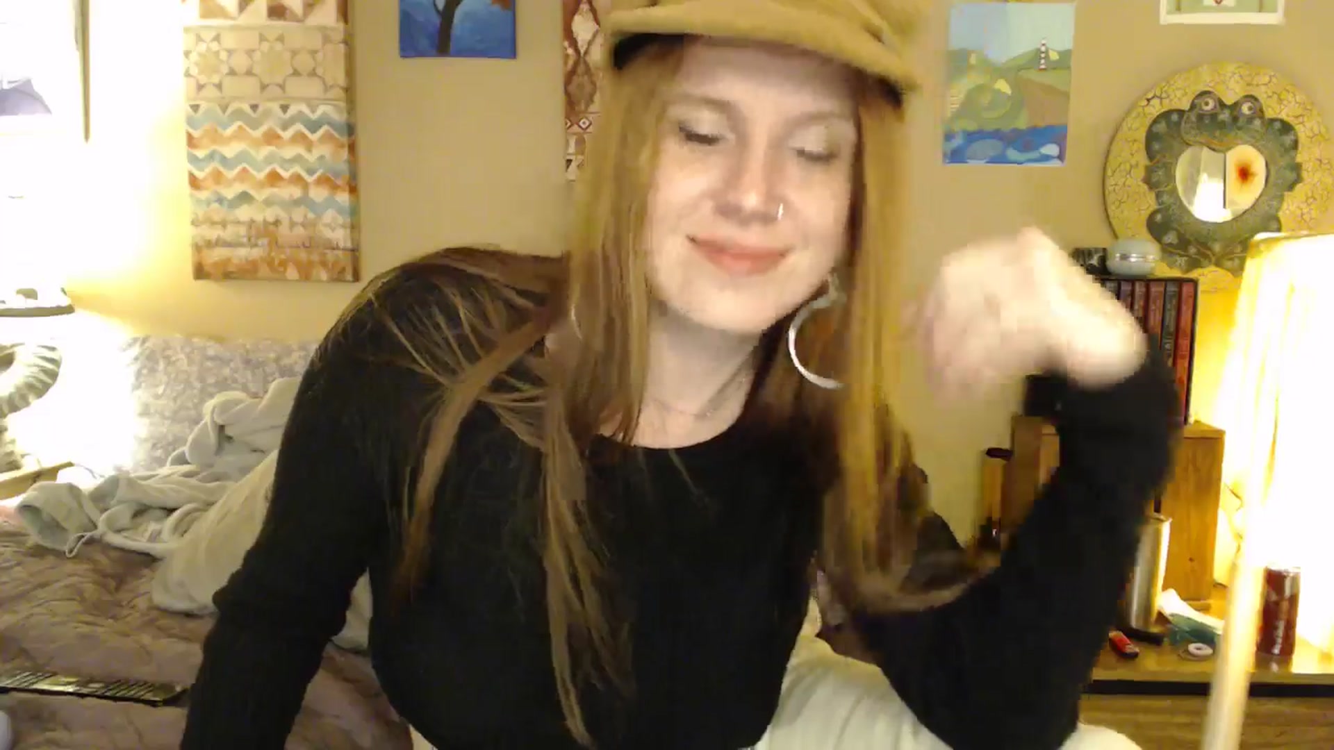 Gallery image thumbnail from Freckles___'s myfreecams stream on, 02/28/2025, 08:37 image 17 of 20