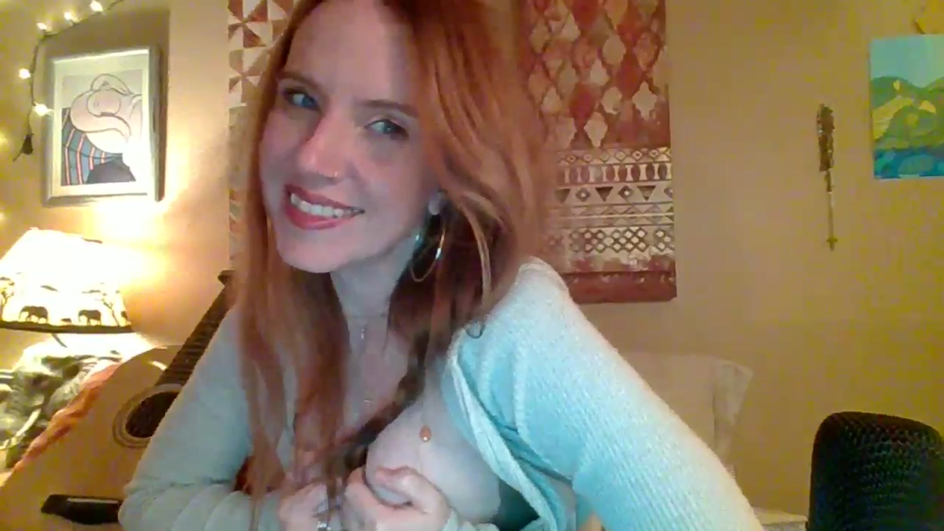 Gallery image thumbnail from Freckles___'s myfreecams stream on, 03/11/2025, 03:25 image 10 of 20
