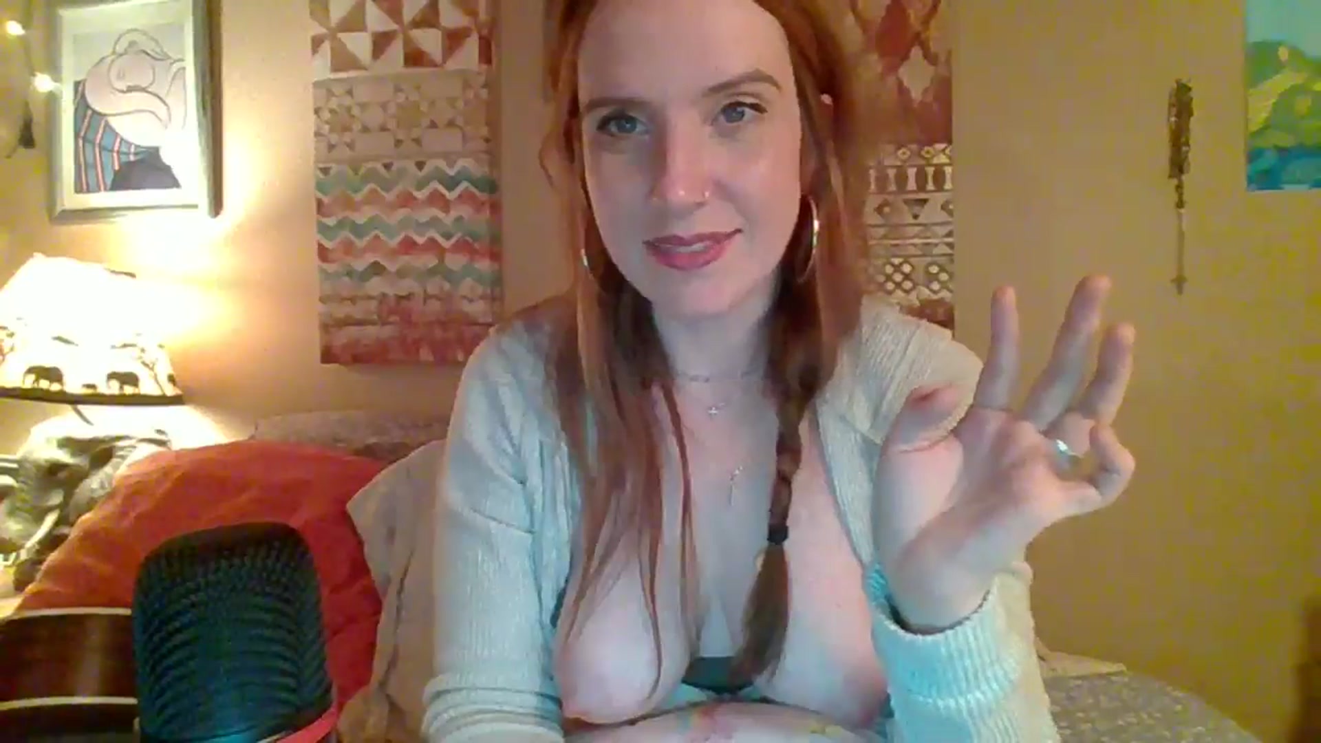 Gallery image thumbnail from Freckles___'s myfreecams stream on, 03/11/2025, 03:25 image 17 of 20