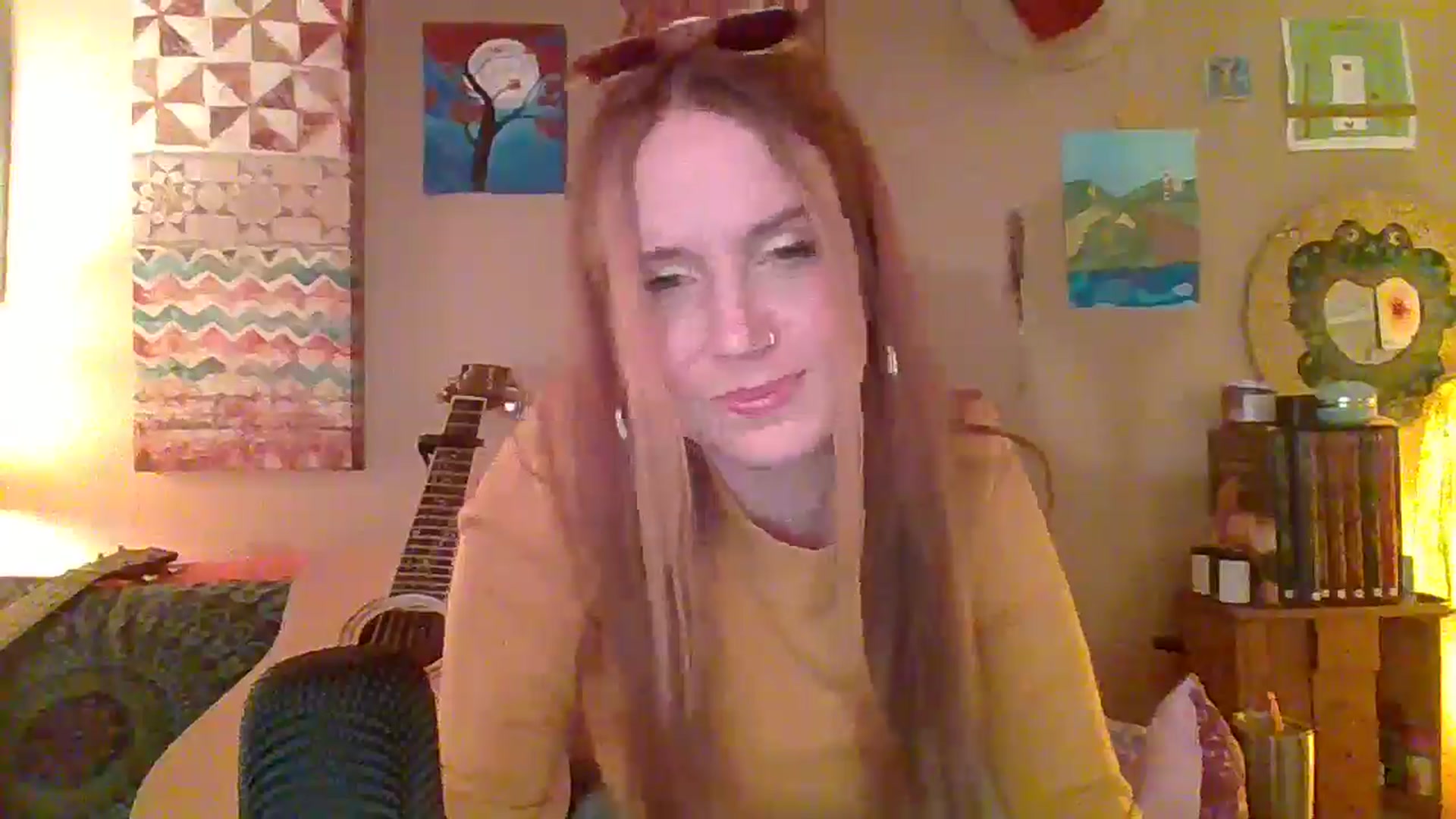 Gallery image thumbnail from Freckles___'s myfreecams stream on, 03/17/2025, 02:06 image 6 of 20