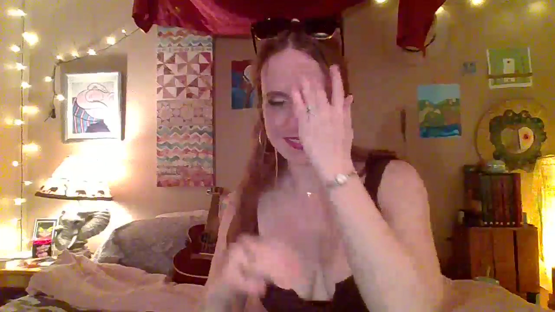 Gallery image thumbnail from Freckles___'s myfreecams stream on, 03/19/2025, 21:54 image 10 of 20