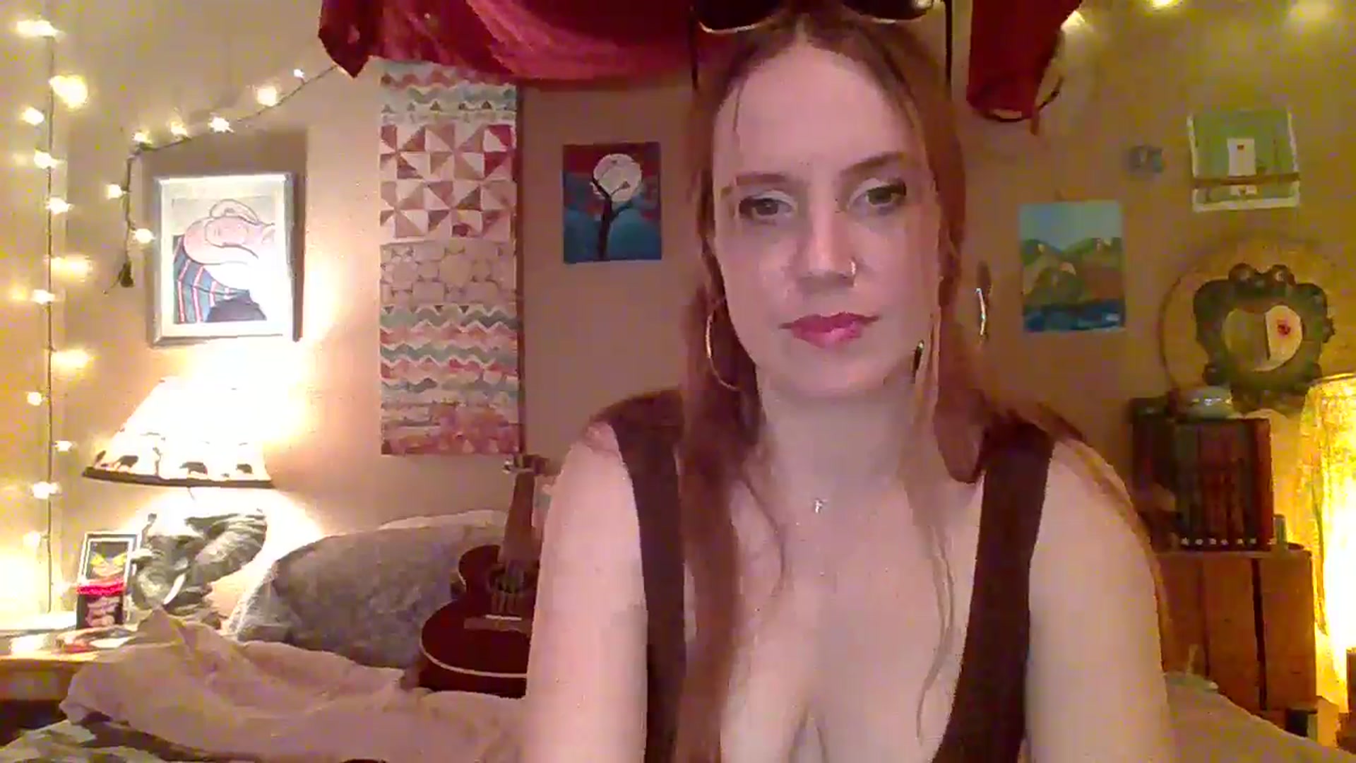 Gallery image thumbnail from Freckles___'s myfreecams stream on, 03/19/2025, 21:54 image 12 of 20
