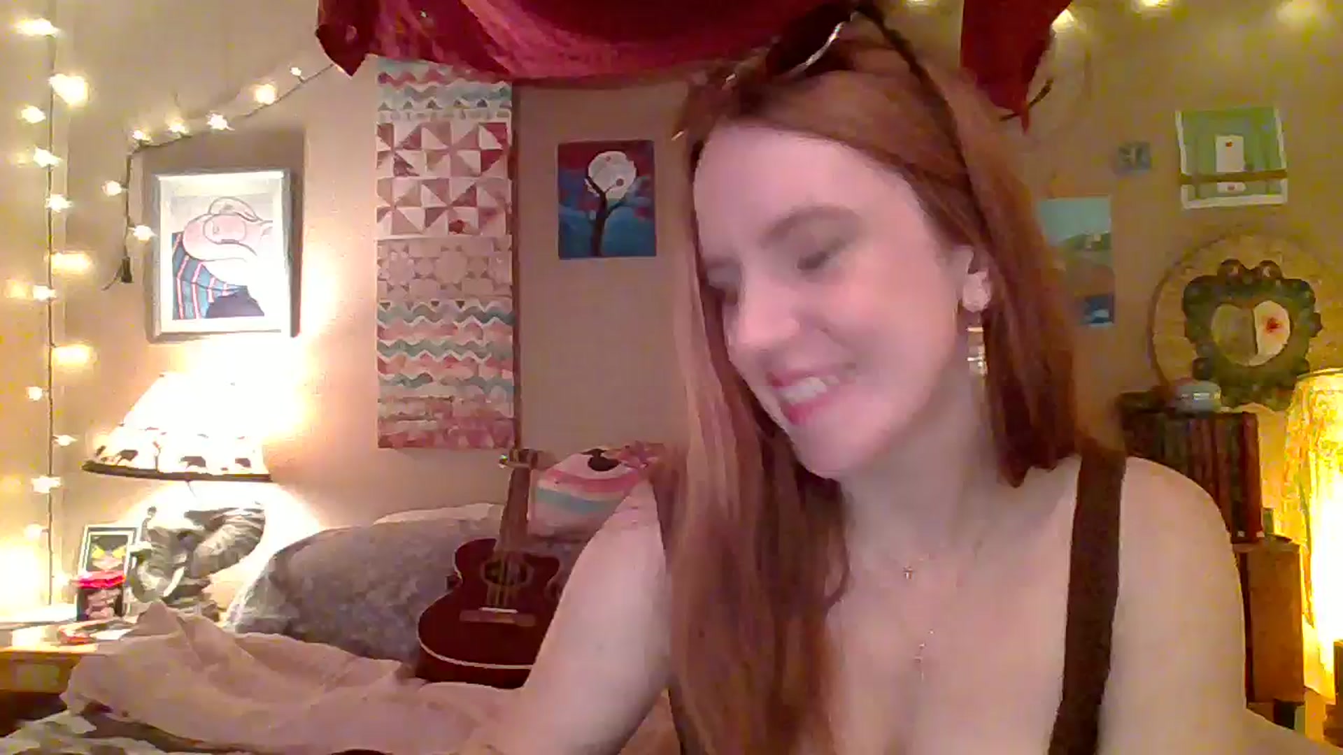 Gallery image thumbnail from Freckles___'s myfreecams stream on, 03/19/2025, 21:54 image 19 of 20