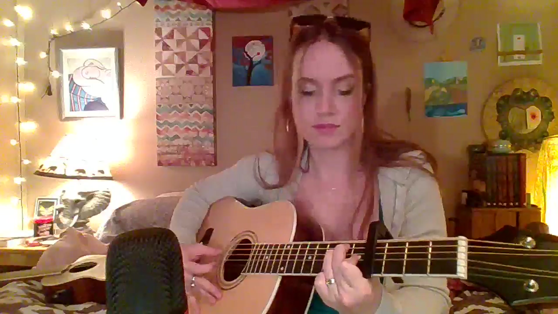 Gallery image thumbnail from Freckles___'s myfreecams stream on, 03/19/2025, 23:57 image 15 of 20