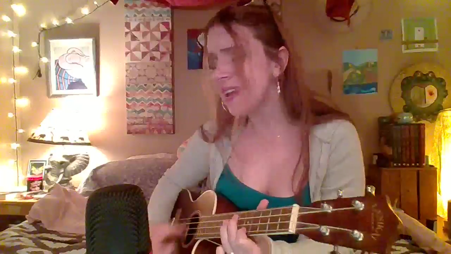 Gallery image thumbnail from Freckles___'s myfreecams stream on, 03/19/2025, 23:57 image 14 of 20