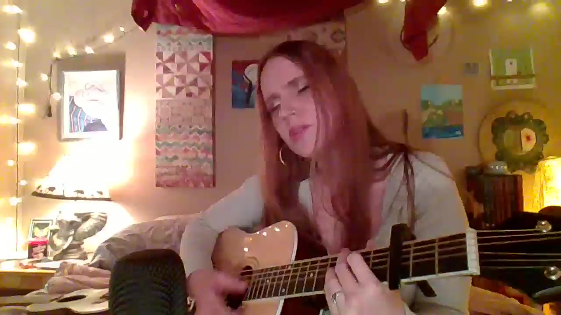 Gallery image thumbnail from Freckles___'s myfreecams stream on, 03/20/2025, 07:24 image 13 of 20