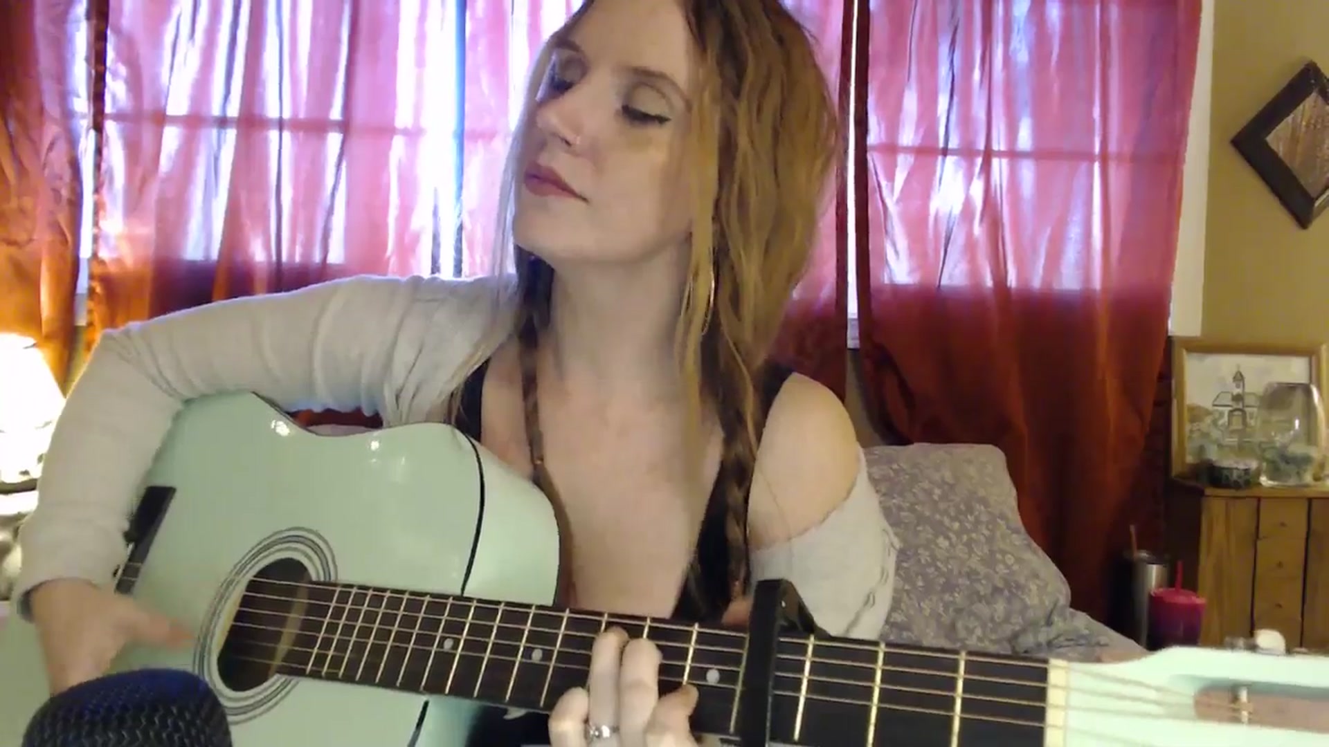 Gallery image thumbnail from Freckles___'s myfreecams stream on, 04/18/2025, 18:53 image 9 of 20