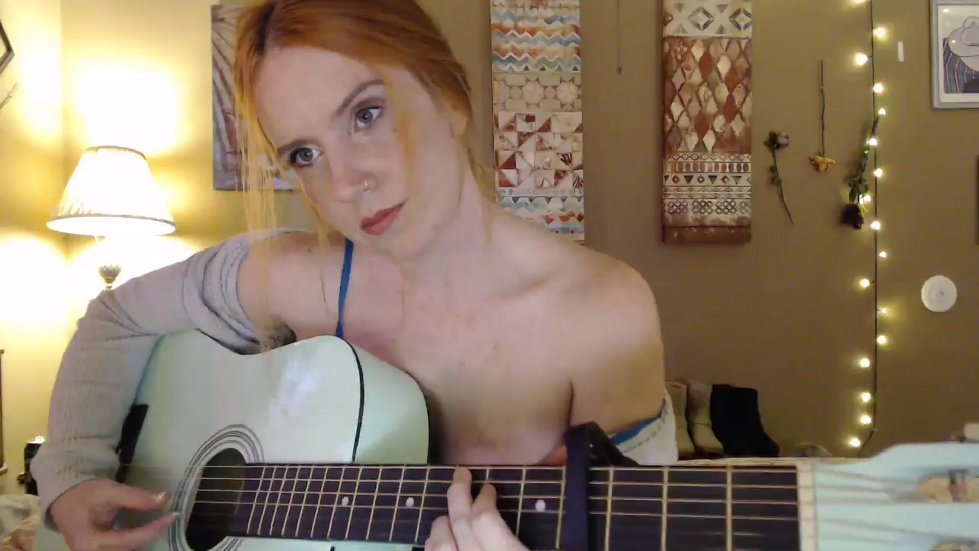 Gallery image thumbnail from Freckles___'s myfreecams stream on, 05/18/2025, 23:58 image 12 of 20