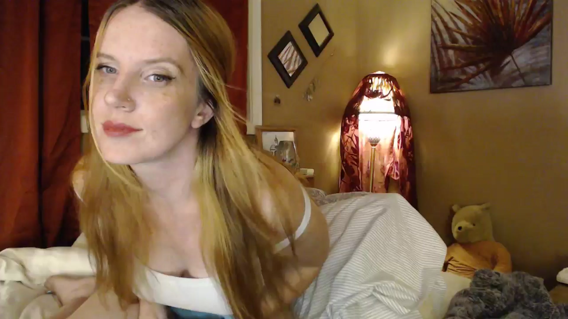 Gallery image thumbnail from Freckles___'s myfreecams stream on, 09/09/2025, 07:06 image 3 of 20
