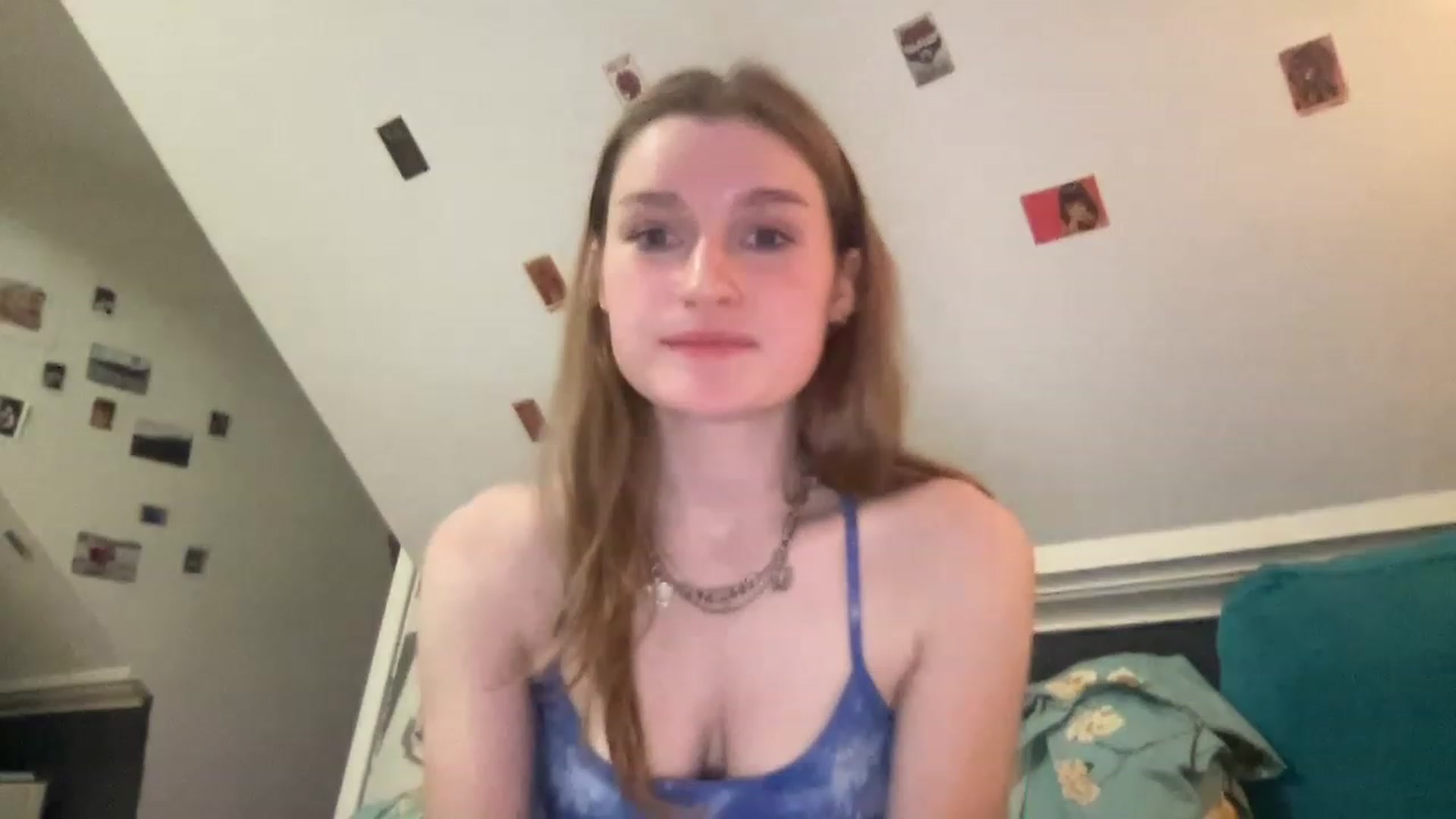 Gallery image thumbnail from FrecklyTaylor's myfreecams stream on, 11/28/2022, 17:50 image 6 of 20