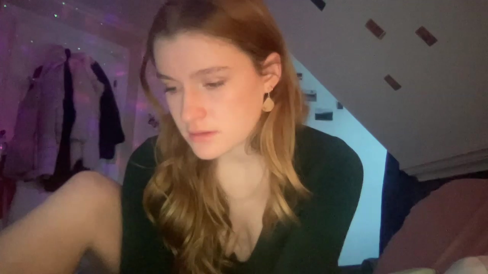 Gallery image thumbnail from FrecklyTaylor's myfreecams stream on, 01/18/2023, 15:37 image 3 of 20