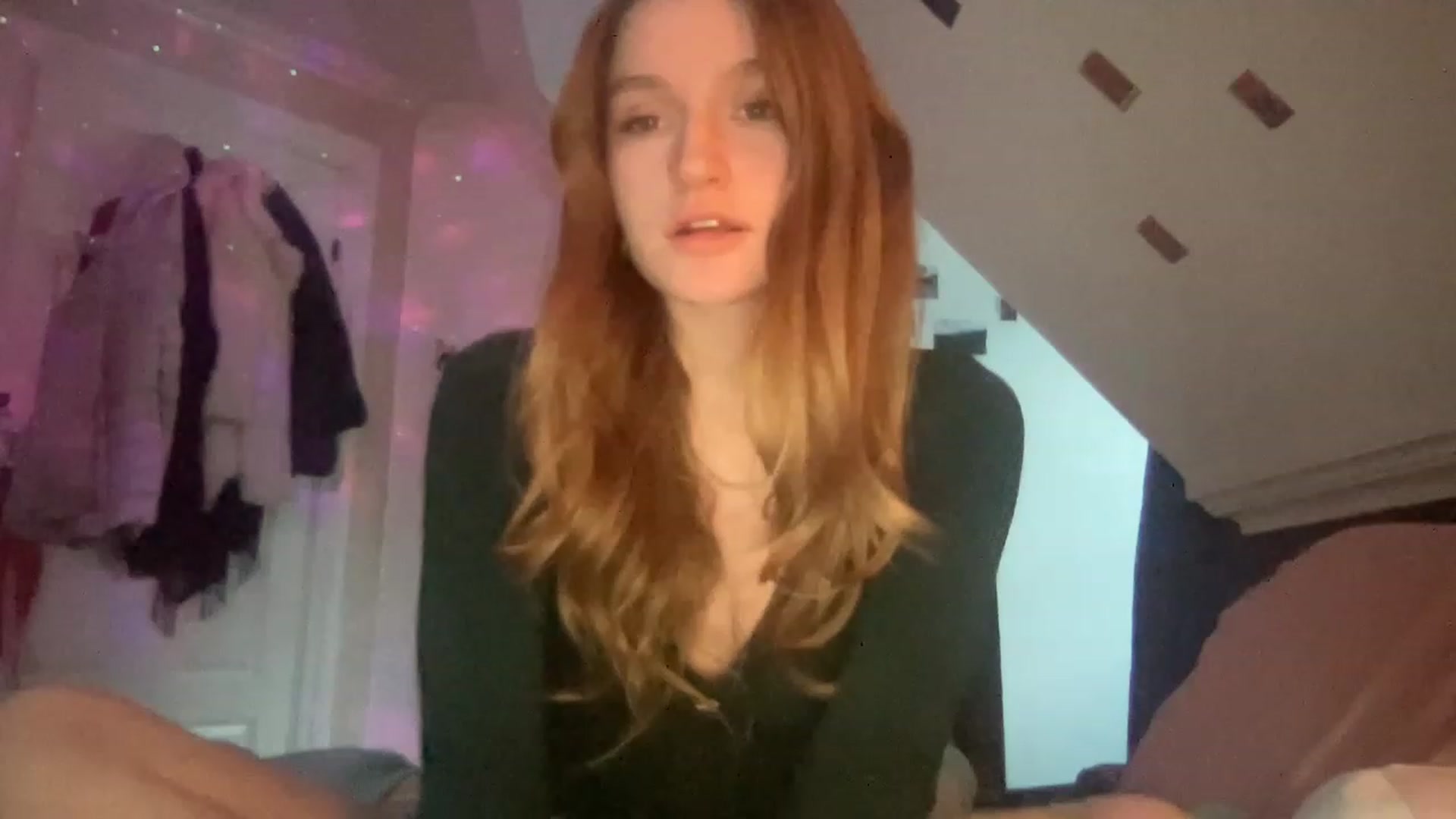 Gallery image thumbnail from FrecklyTaylor's myfreecams stream on, 01/18/2023, 15:37 image 1 of 20