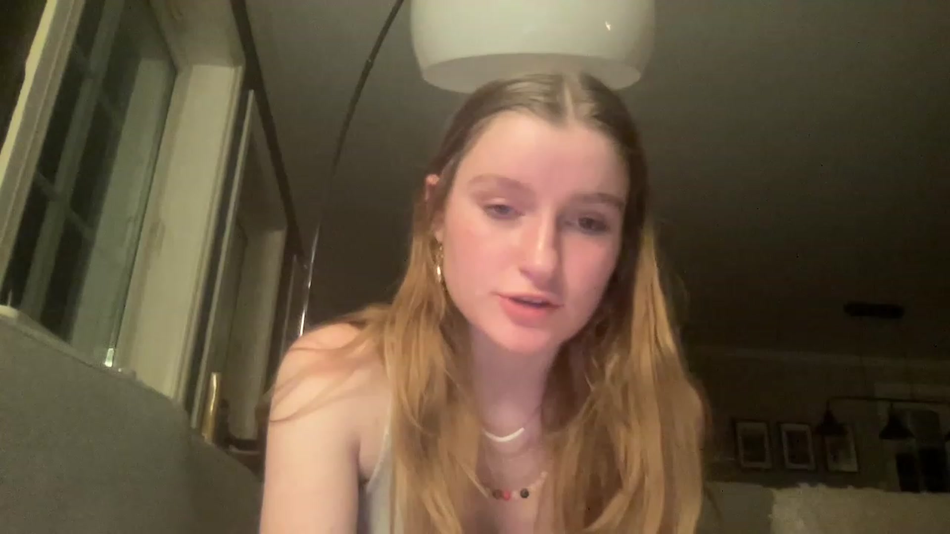 Gallery image thumbnail from FrecklyTaylor's myfreecams stream on, 01/30/2023, 17:28 image 10 of 20