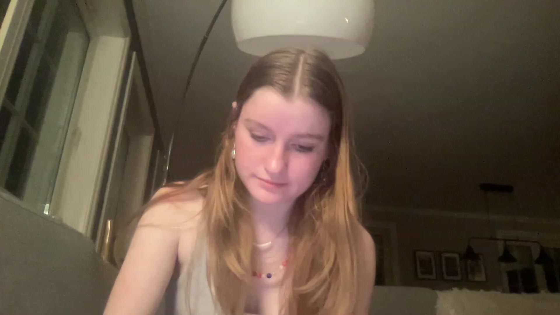 Gallery image thumbnail from FrecklyTaylor's myfreecams stream on, 01/30/2023, 17:28 image 14 of 20