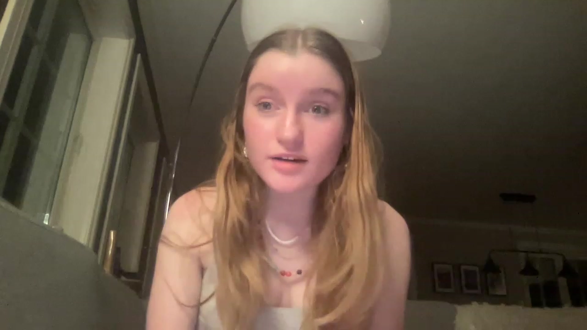 Gallery image thumbnail from FrecklyTaylor's myfreecams stream on, 01/30/2023, 17:28 image 18 of 20
