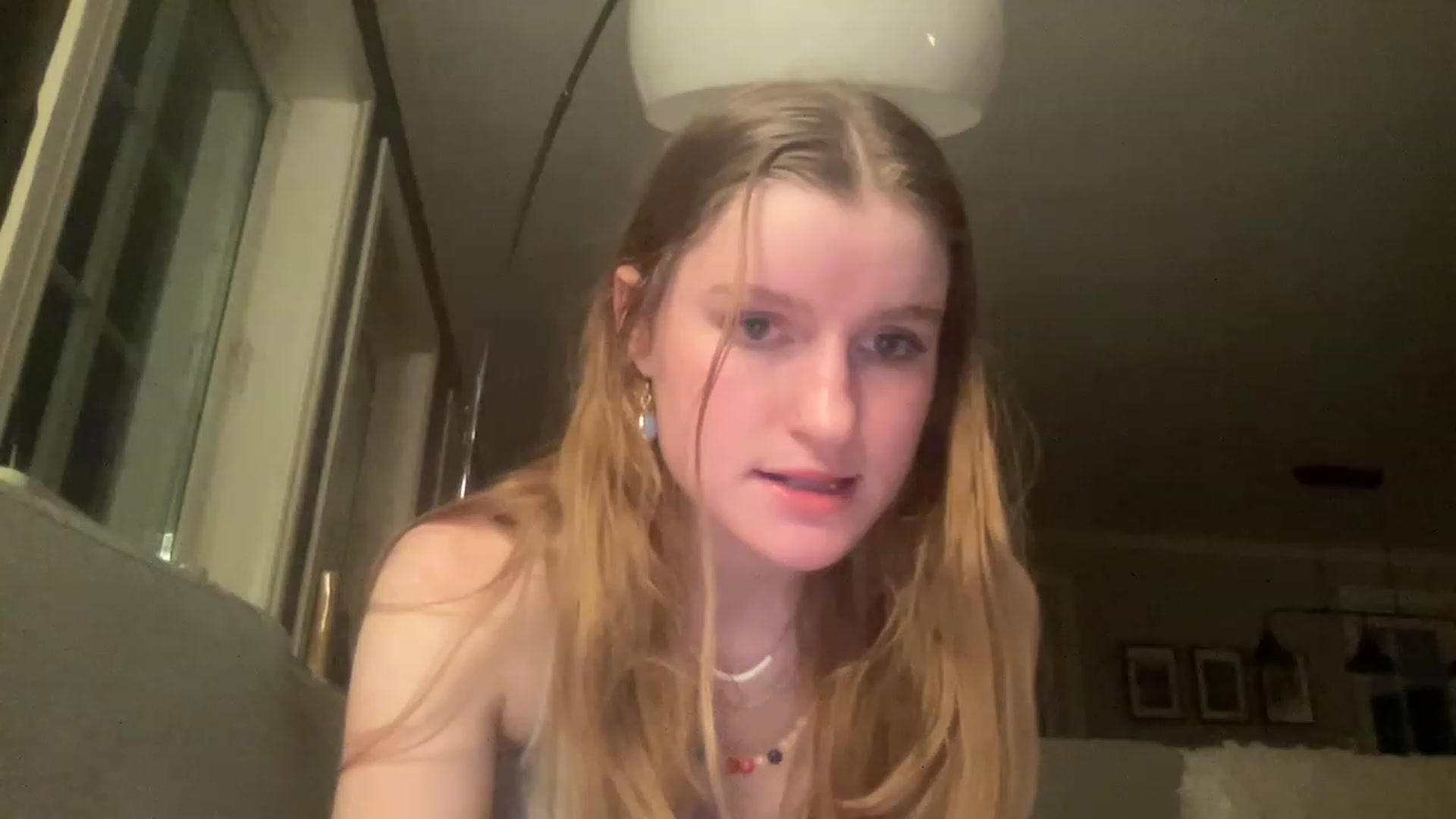 Gallery image thumbnail from FrecklyTaylor's myfreecams stream on, 01/30/2023, 17:28 image 11 of 20
