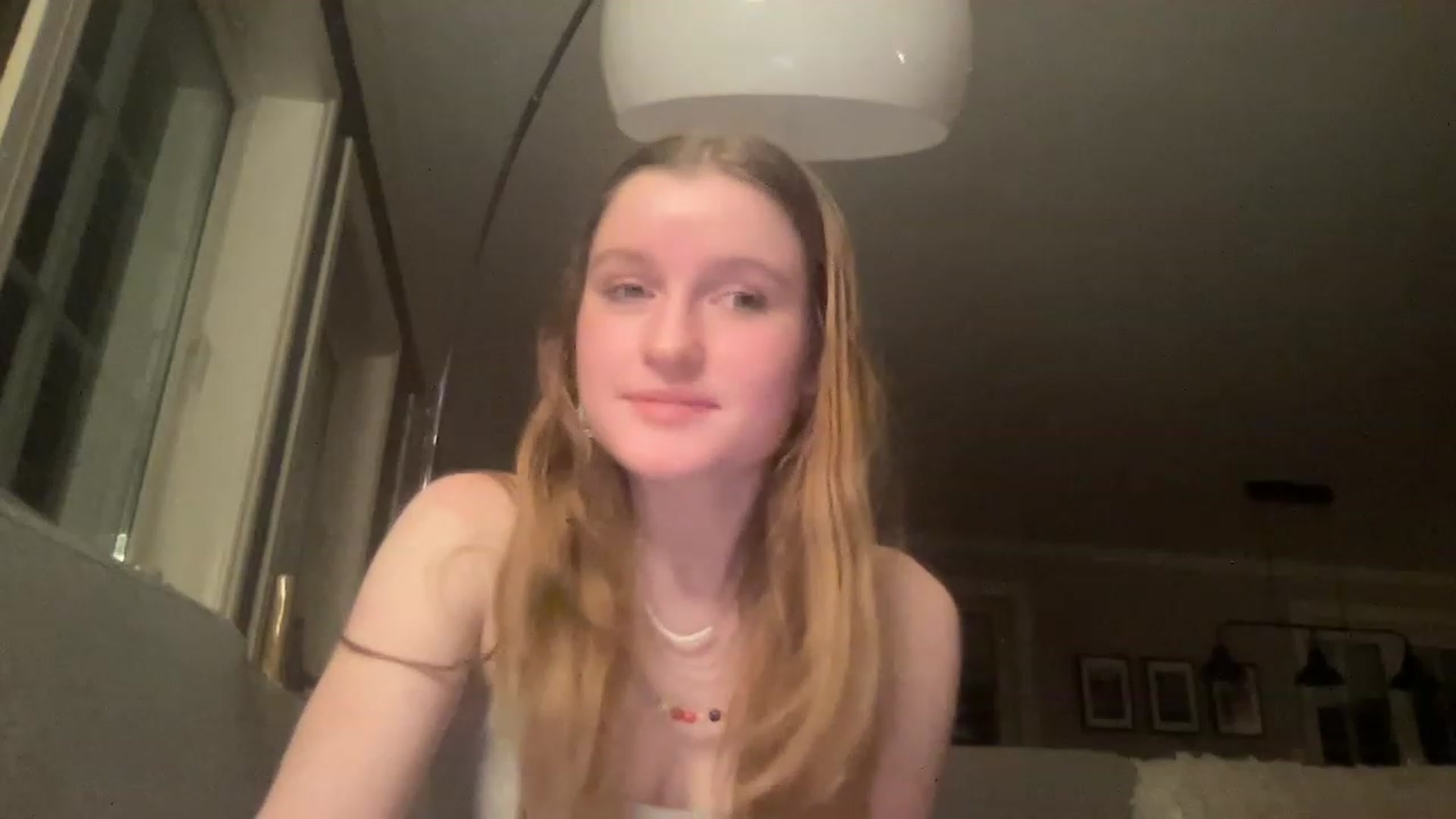 Gallery image thumbnail from FrecklyTaylor's myfreecams stream on, 01/30/2023, 17:28 image 15 of 20