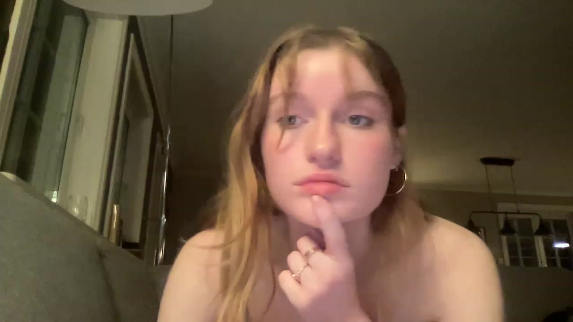 Gallery image thumbnail from FrecklyTaylor's myfreecams stream on, 02/07/2023, 17:54 image 11 of 20