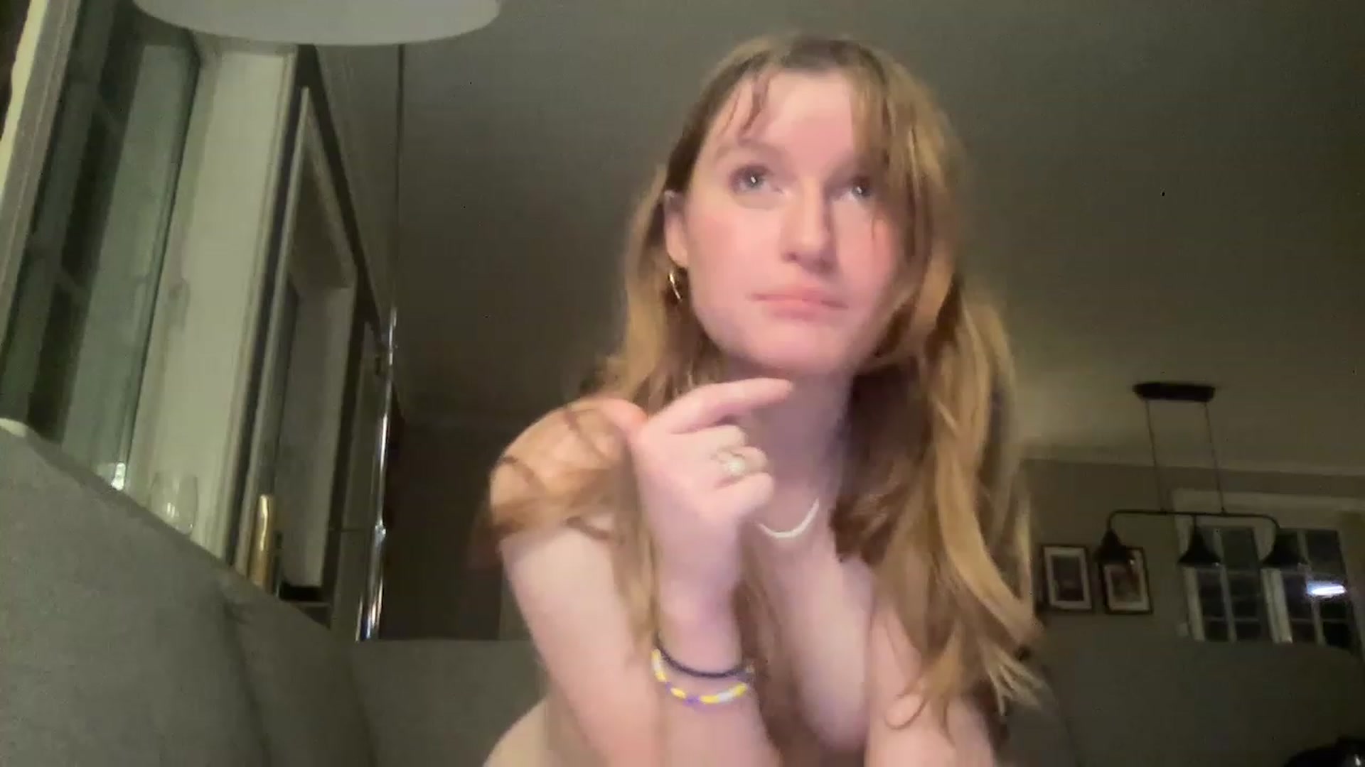 Gallery image thumbnail from FrecklyTaylor's myfreecams stream on, 02/07/2023, 17:54 image 14 of 20