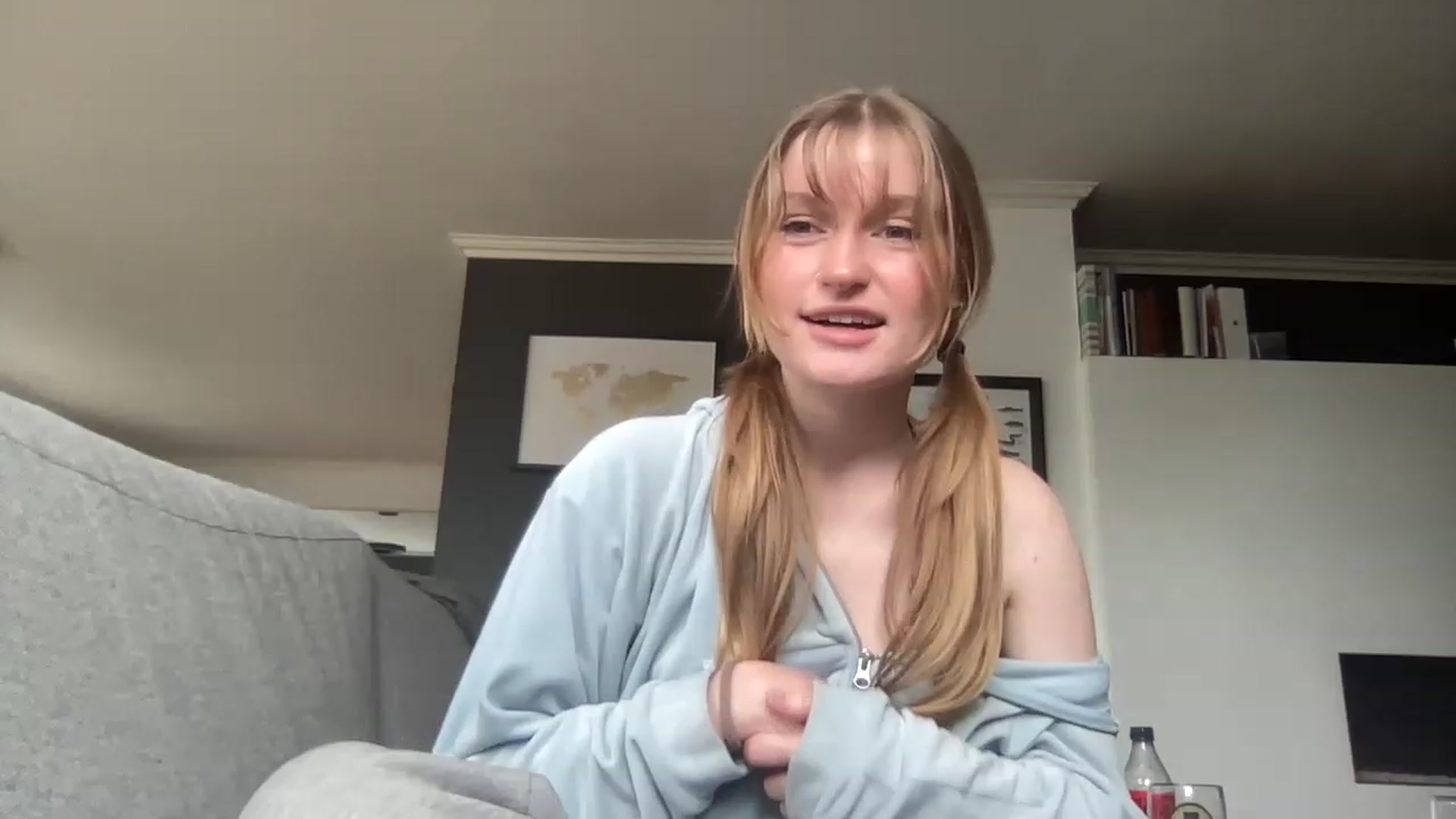 Gallery image thumbnail from FrecklyTaylor's myfreecams stream on, 05/26/2023, 15:31 image 14 of 20