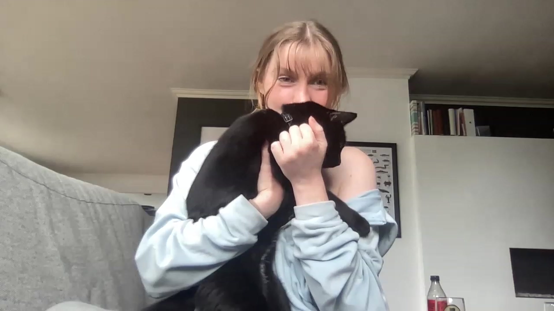Gallery image thumbnail from FrecklyTaylor's myfreecams stream on, 05/26/2023, 15:31 image 4 of 20
