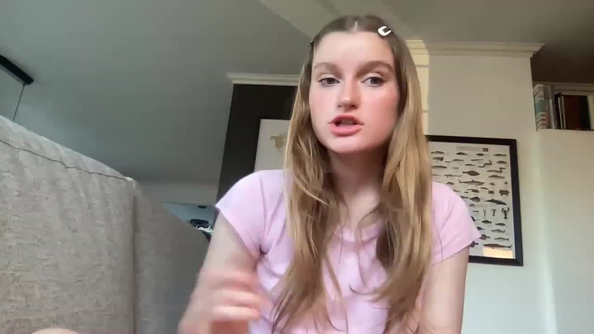 Gallery image thumbnail from FrecklyTaylor's myfreecams stream on, 06/02/2023, 19:14 image 4 of 20